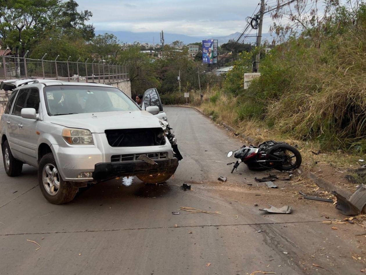 Capturan a pareja que asaltaba con pistola de juguete en el anillo periférico