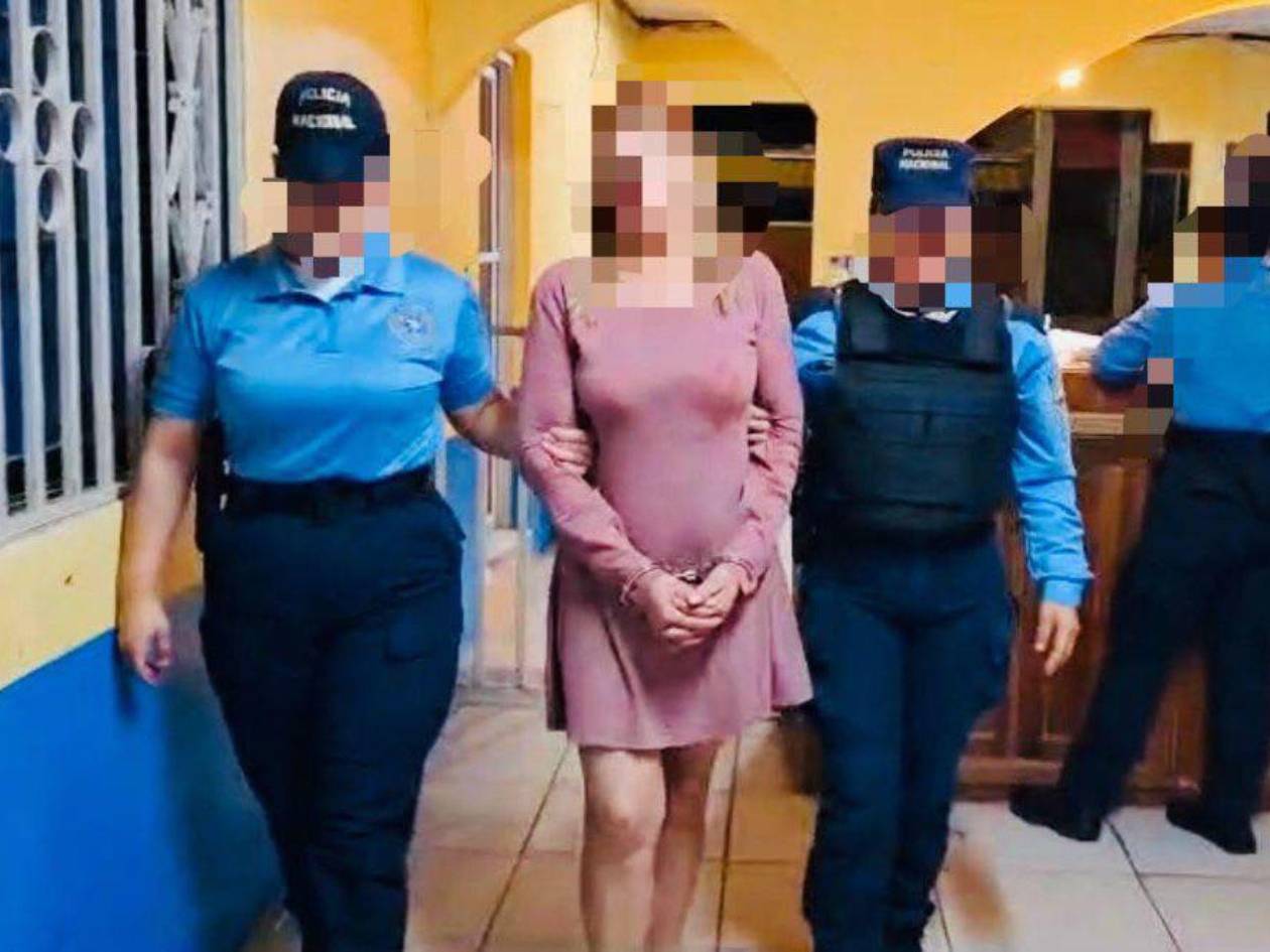 Mujer es arrestada por machetear a su pareja en Teupasenti por llegar ebrio