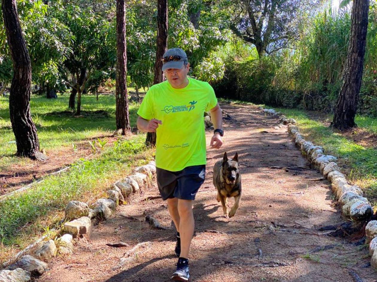Juan Orlando Hernández: Hoy pude correr 30 minutos en campo abierto
