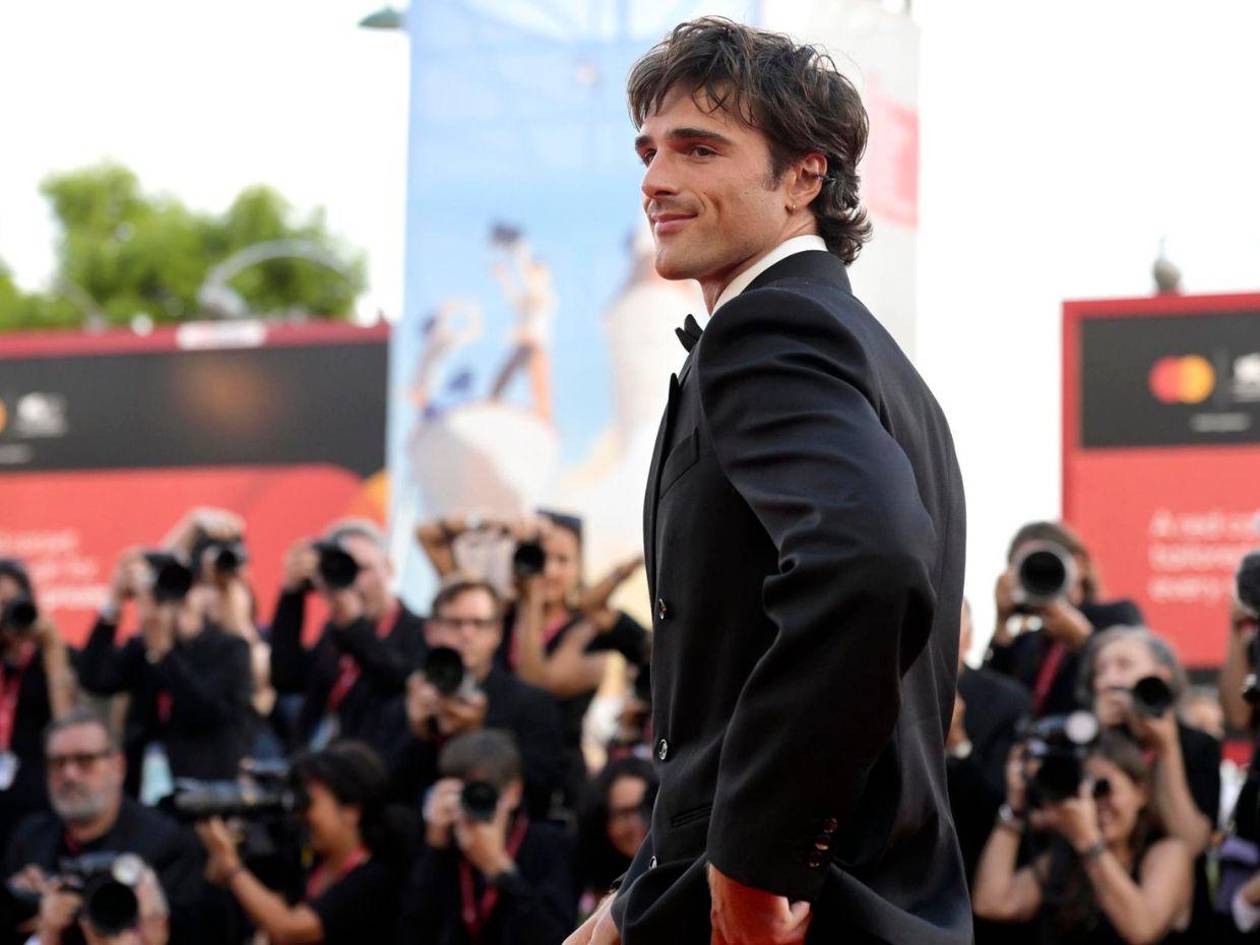 Jacob Elordi conquista Venecia: de Frankenstein en pantalla al rey de la alfombra roja