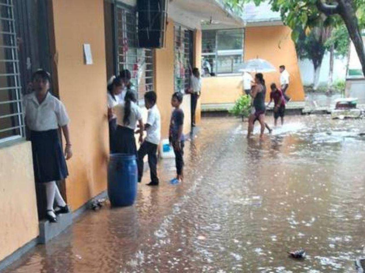 Educación y el FHIS prometen reparar este año unos 250 centros educativos