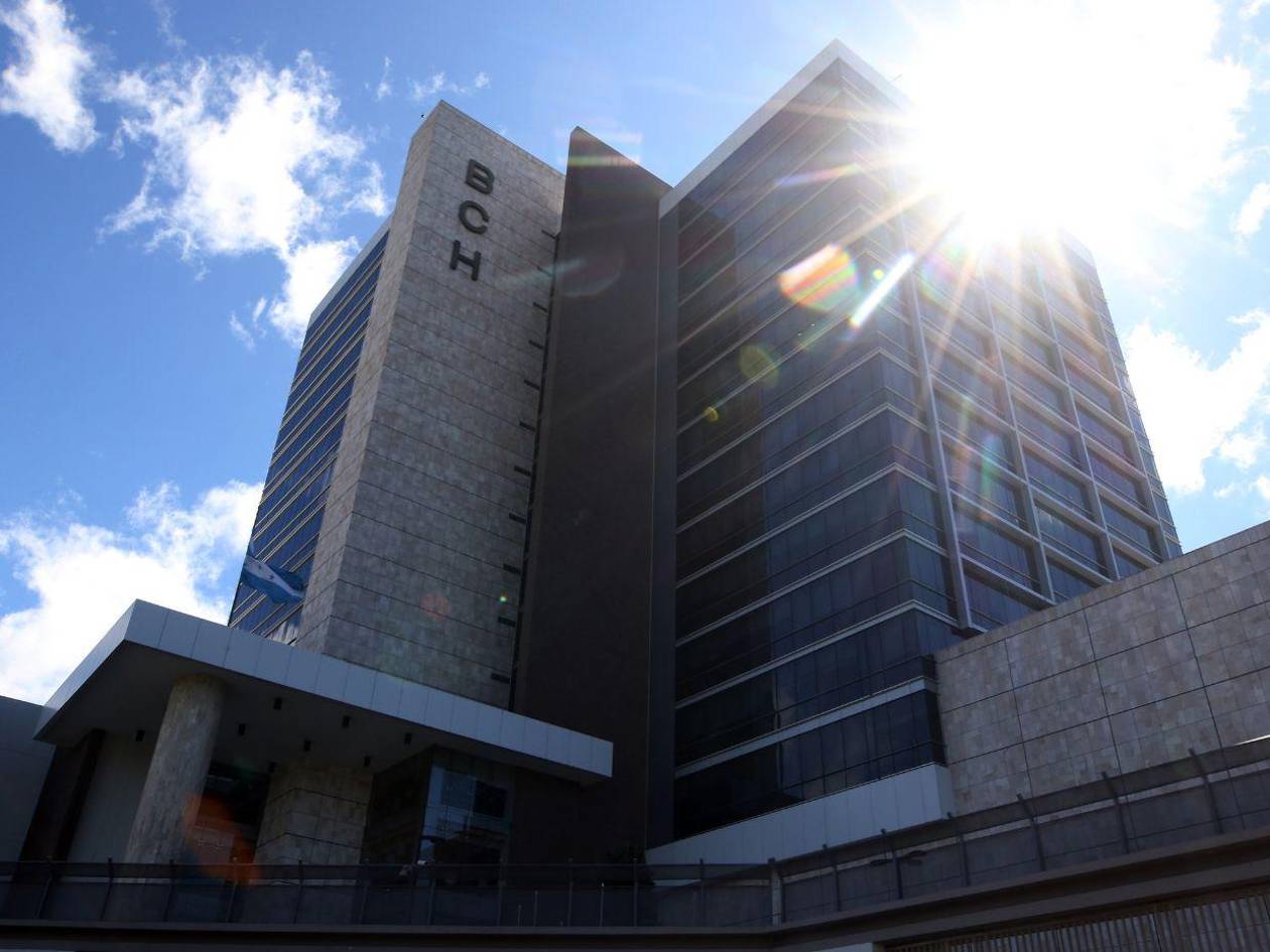 Vacantes dos cargos en el directorio del Banco Central de Honduras