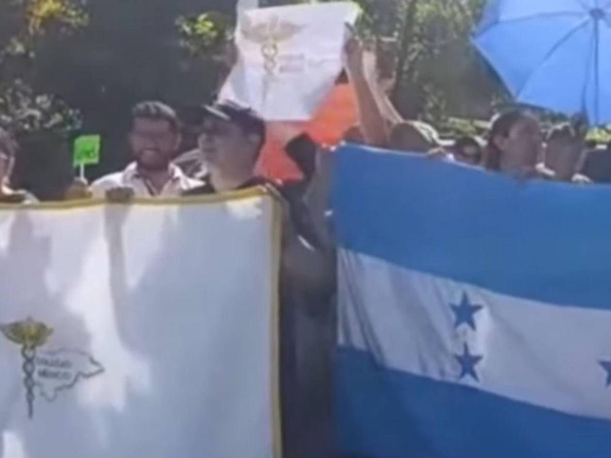 Médicos del occidente continúan en asambleas informativas por falta de pago