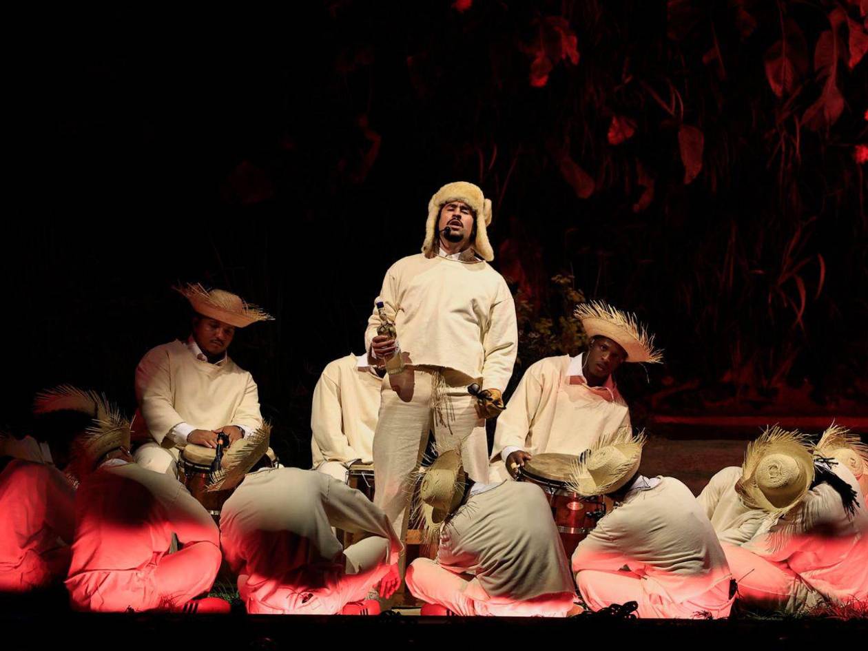 La residencia musical de Bad Bunny en PR, esta semana se abre al público internacional