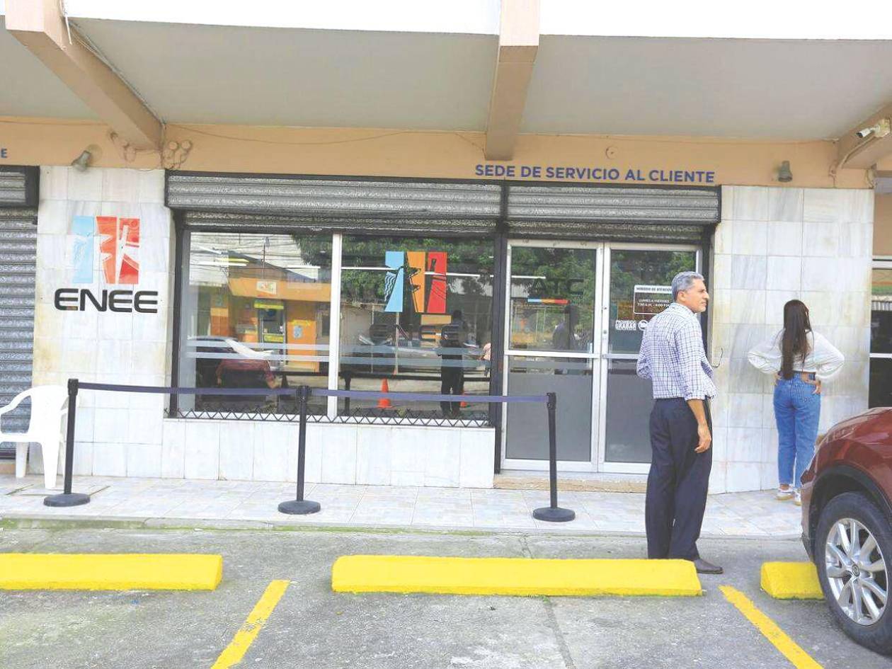 ENEE solo colocó L750 de L5,000 millones en dos subastas de bonos