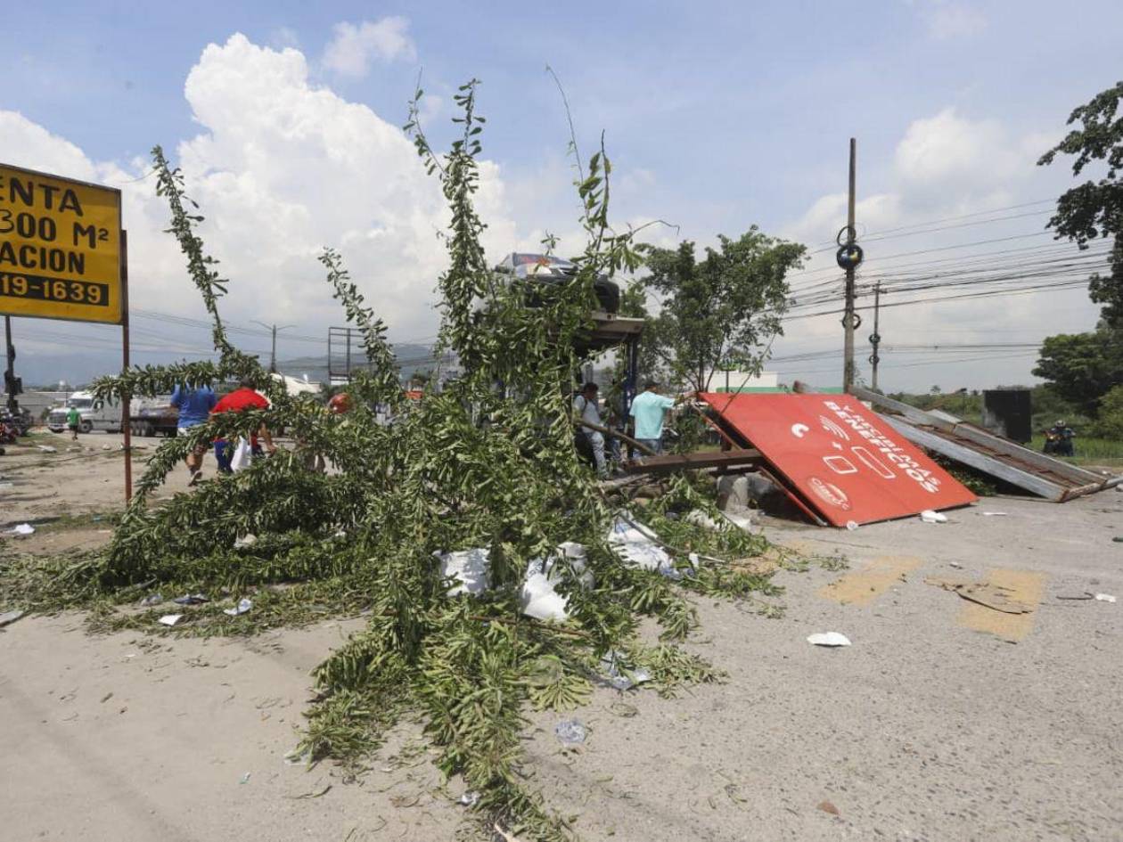 Inversionistas de Koriun mantienen paralizado a Choloma con toma de carretera