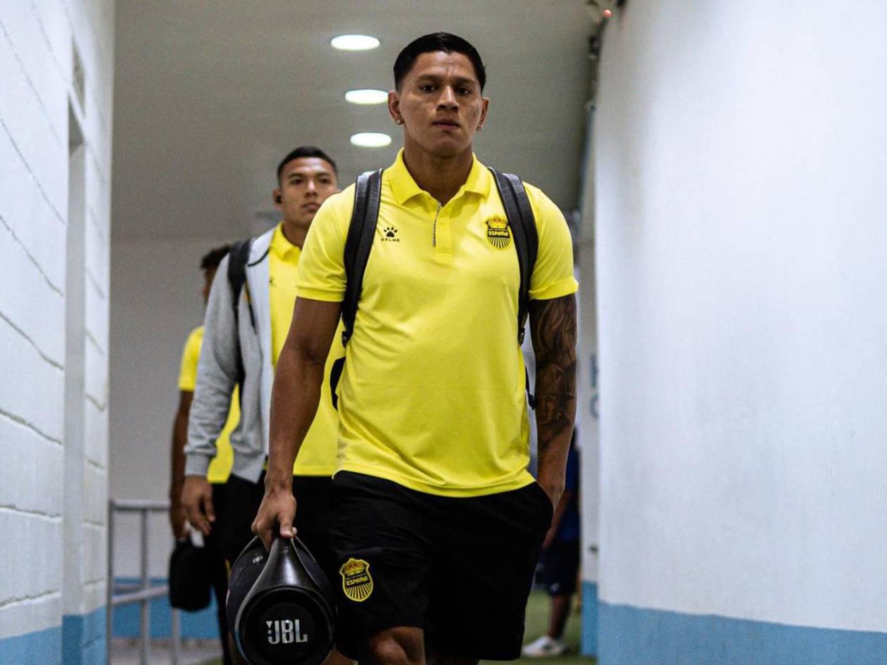 Brayan Moya llega a un acuerdo y renueva contrato con el Real España