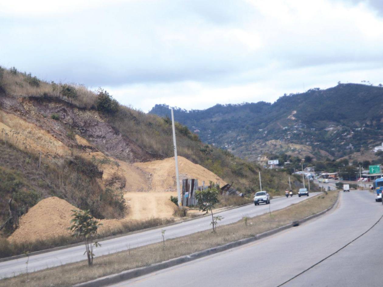 Urge el segundo anillo periférico; Alcaldía dice que hay planes a futuro