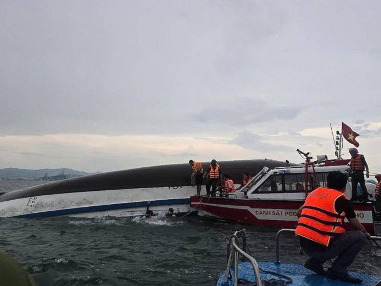 Continúa búsqueda de pasajeros desaparecidos tras naufragio de bote en Vietnam