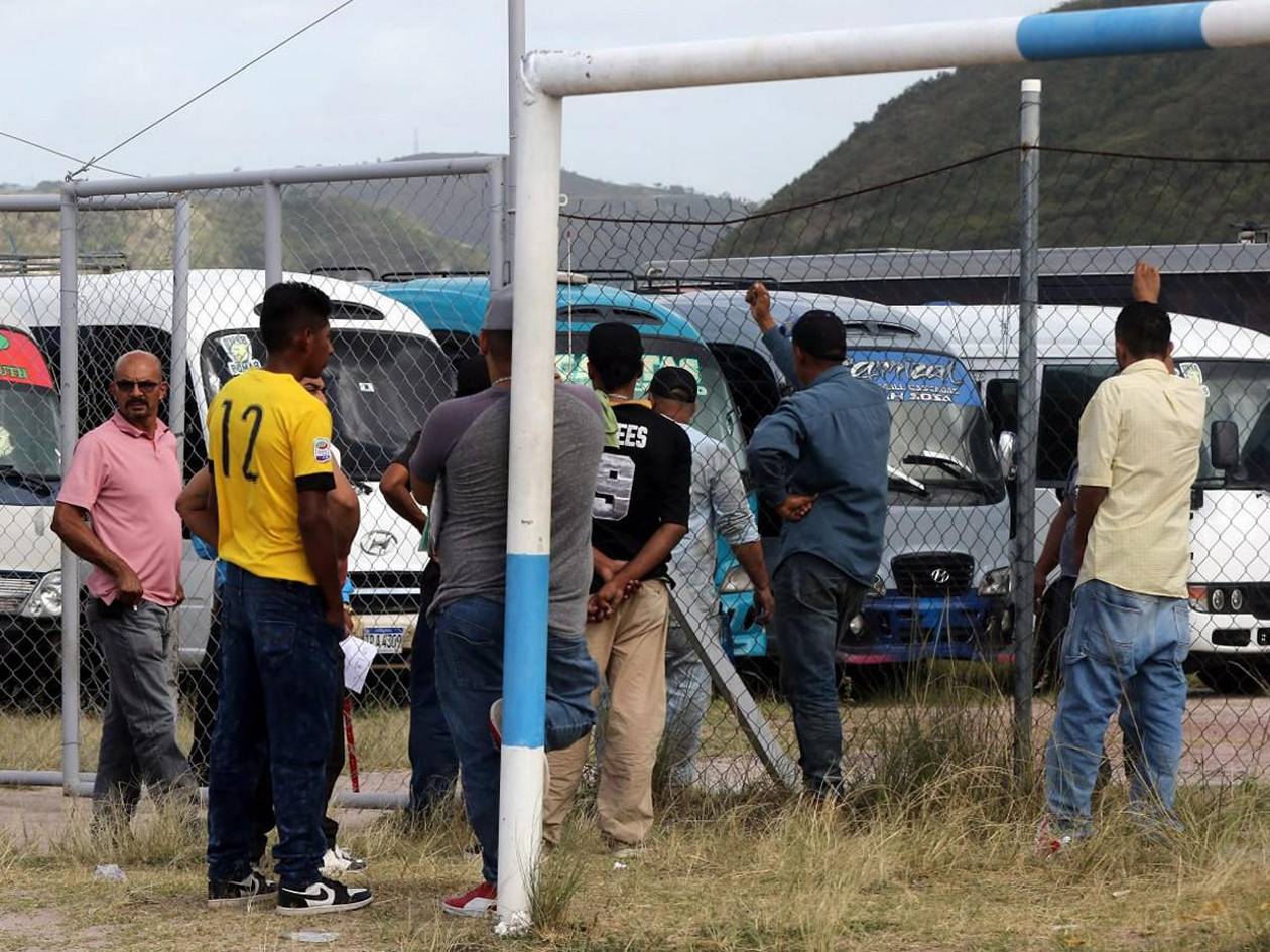Transportistas denuncian operativos “dirigidos” tras decomiso de buses en Tegucigalpa