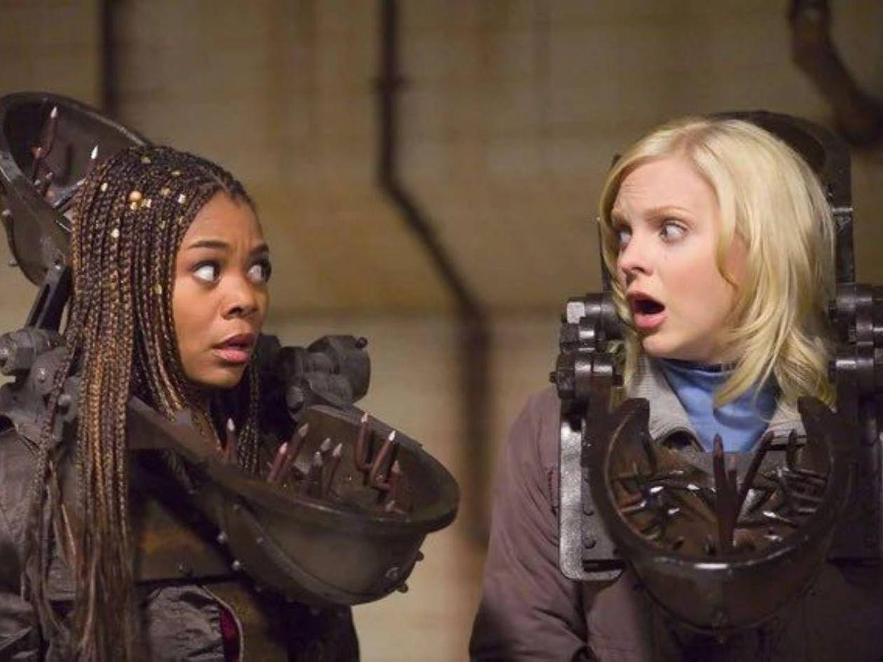 Anna Faris y Regina Hall reviven a Cindy y Brenda en Scary Movie 6