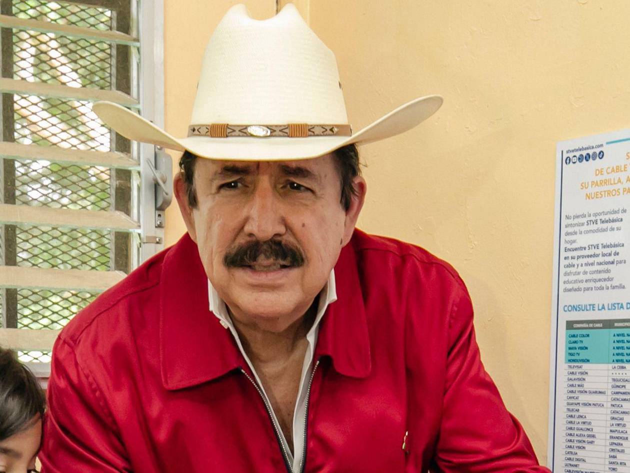 Expresidente Zelaya asegura que el oficialismo va muy bien en los comicios de Honduras