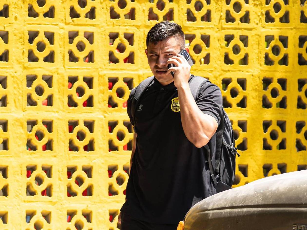 Real España toma decisión con Patón Mejía tras irse a jugar torneo burocrático en EE UU