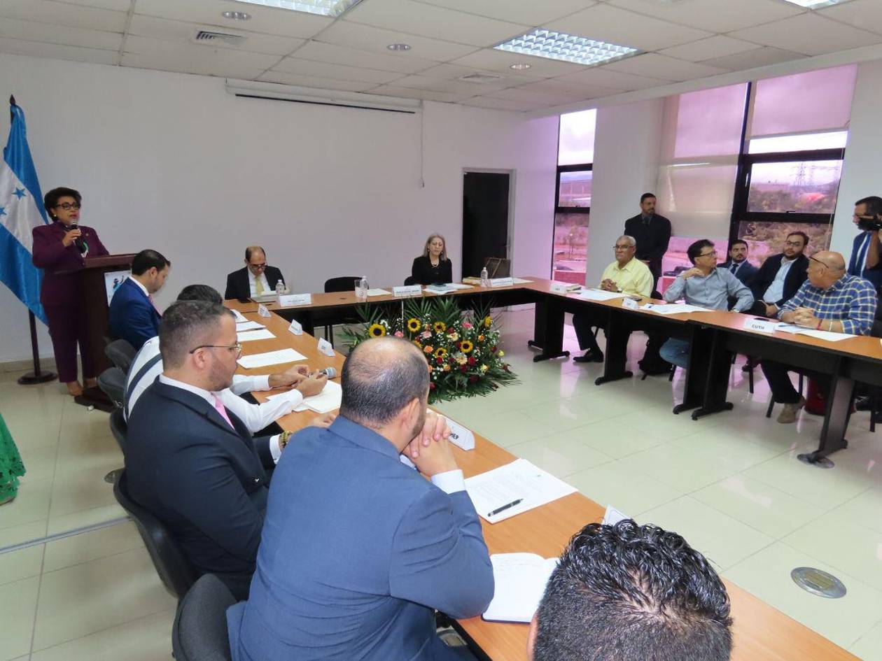 Instalan Mesa Técnica para buscar resolver en menor tiempo las demandas laborales