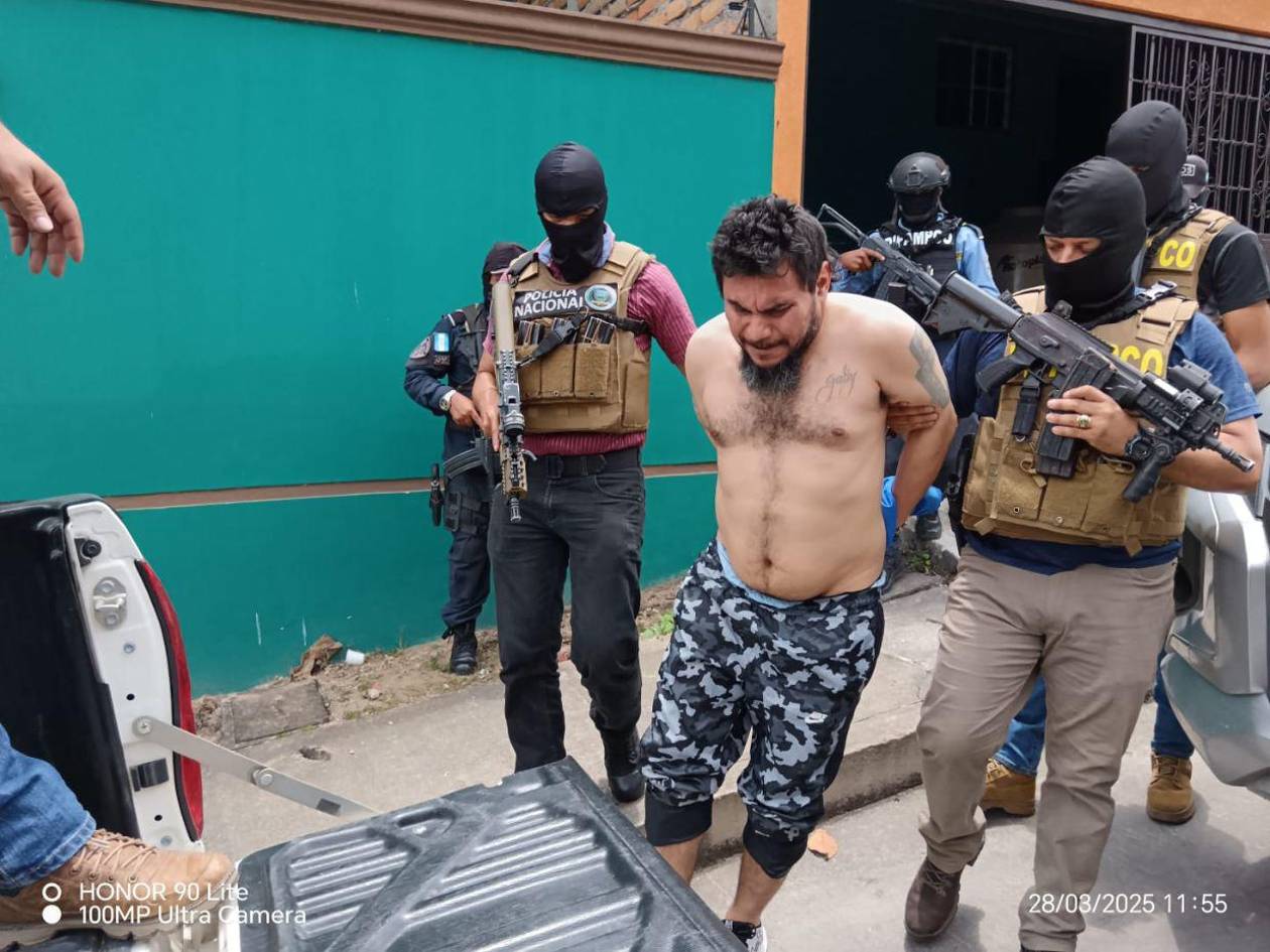 Capturan a El Rayo Santana, cabecilla de la Pandilla 18 en la colonia Cerro Grande