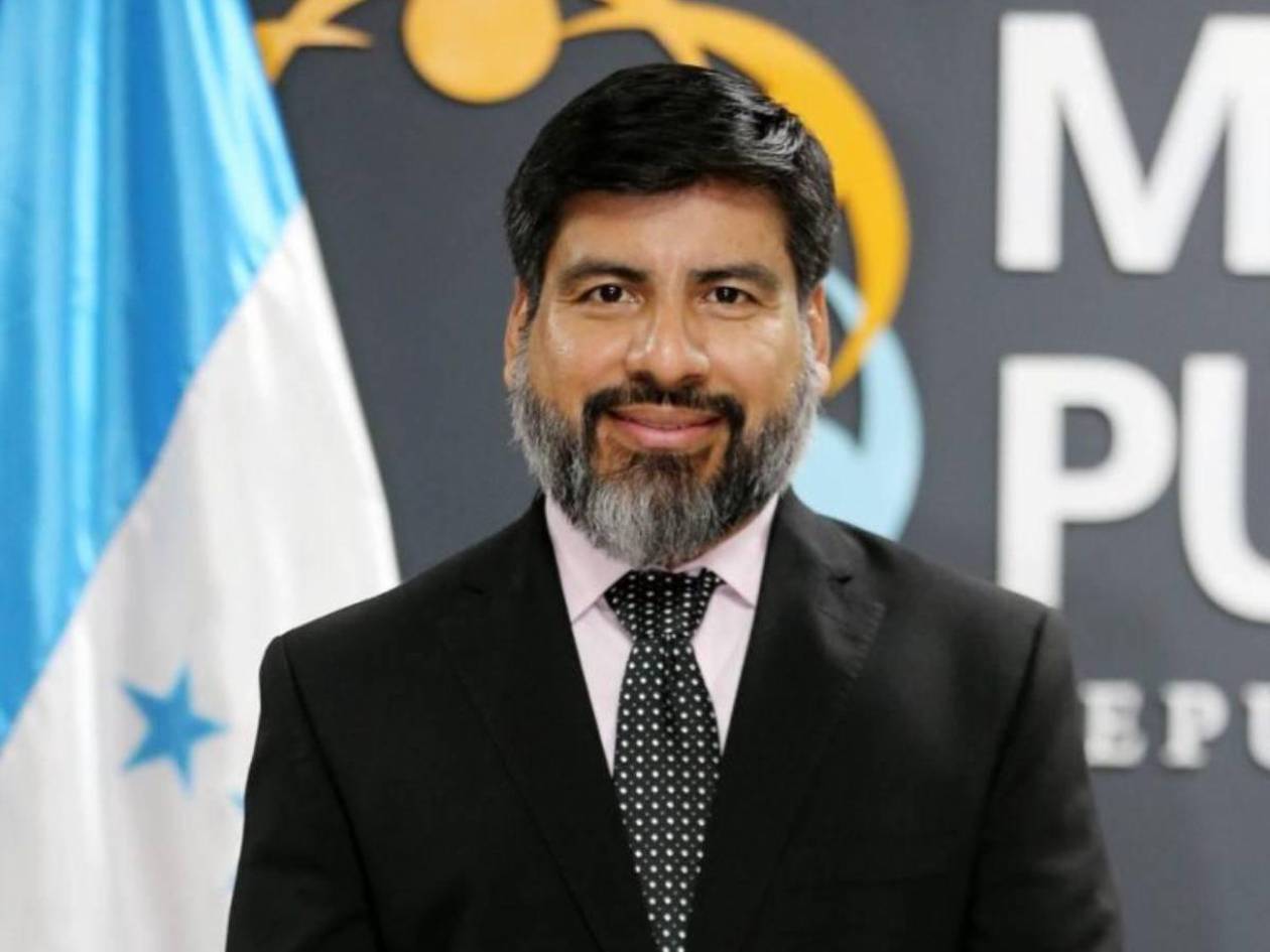 Johel Zelaya: No callaremos ningún acto de corrupción sin importar el color político