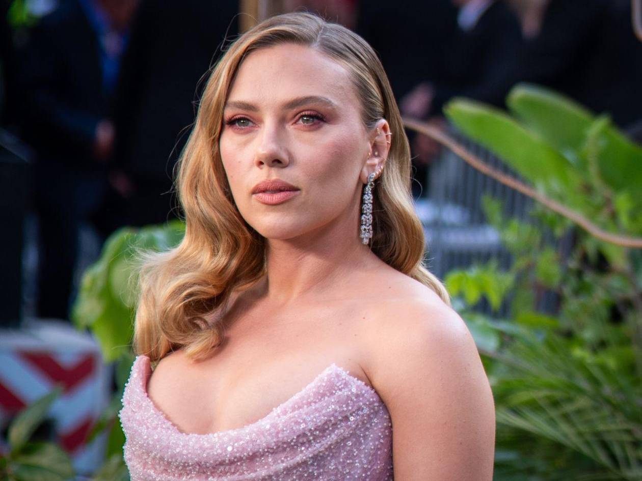 Scarlett Johansson estaría en conversaciones para sumarse a The Batman 2