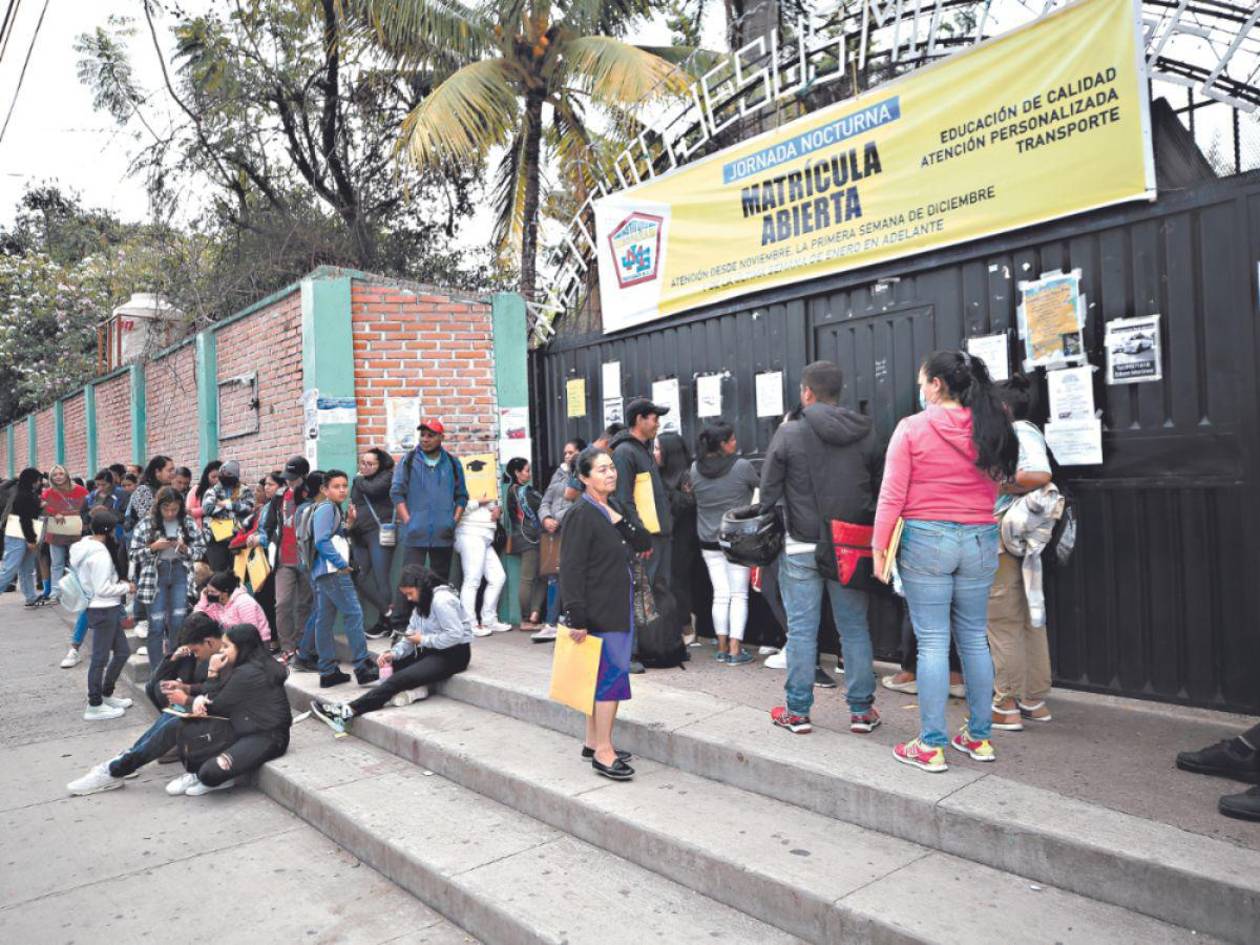 Matrícula escolar de 2025 registra 45,000 alumnos menos que en 2024