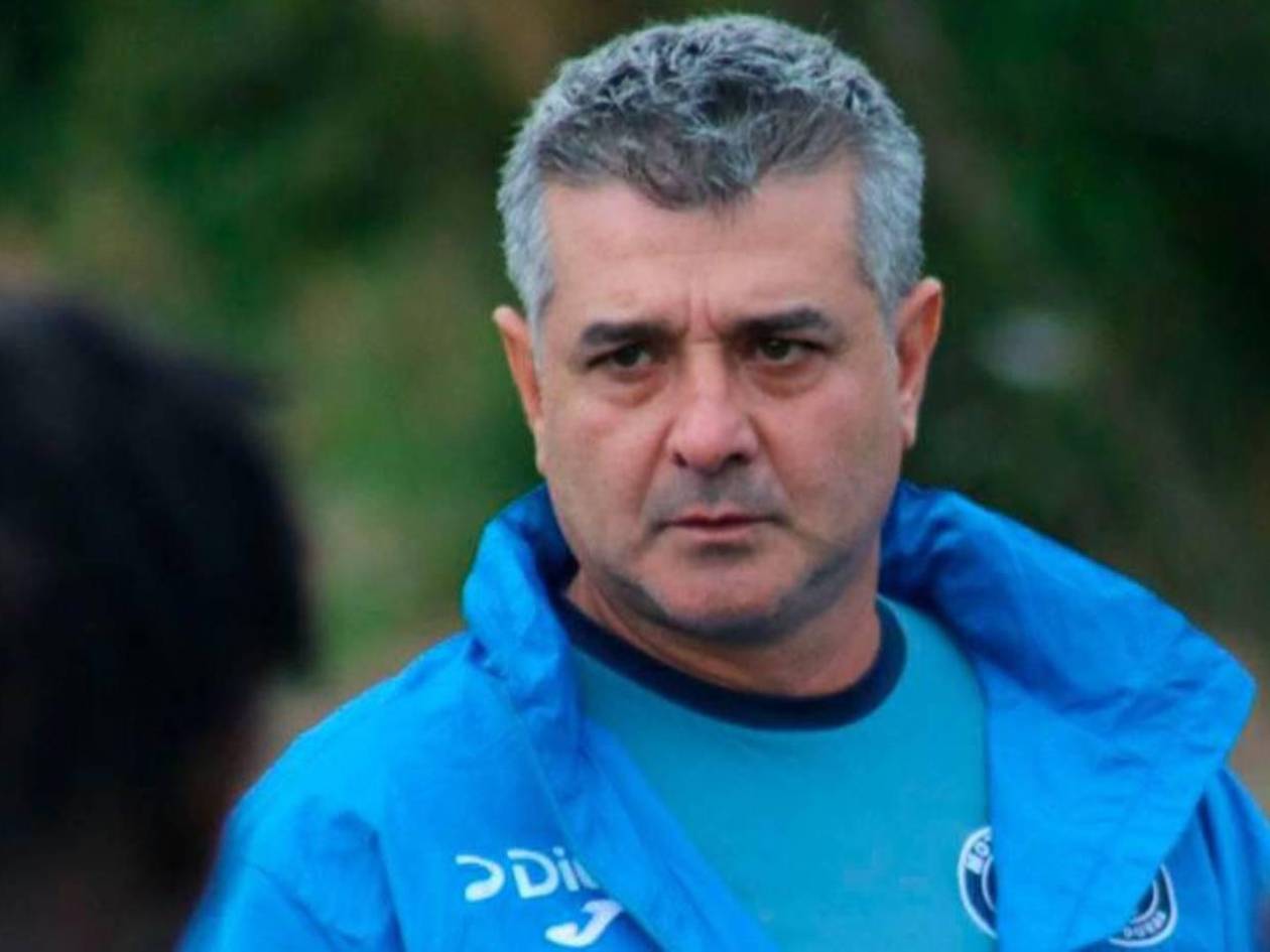 Diego Vázquez responde a la polémica sanción de ocho partidos en Liga Nacional