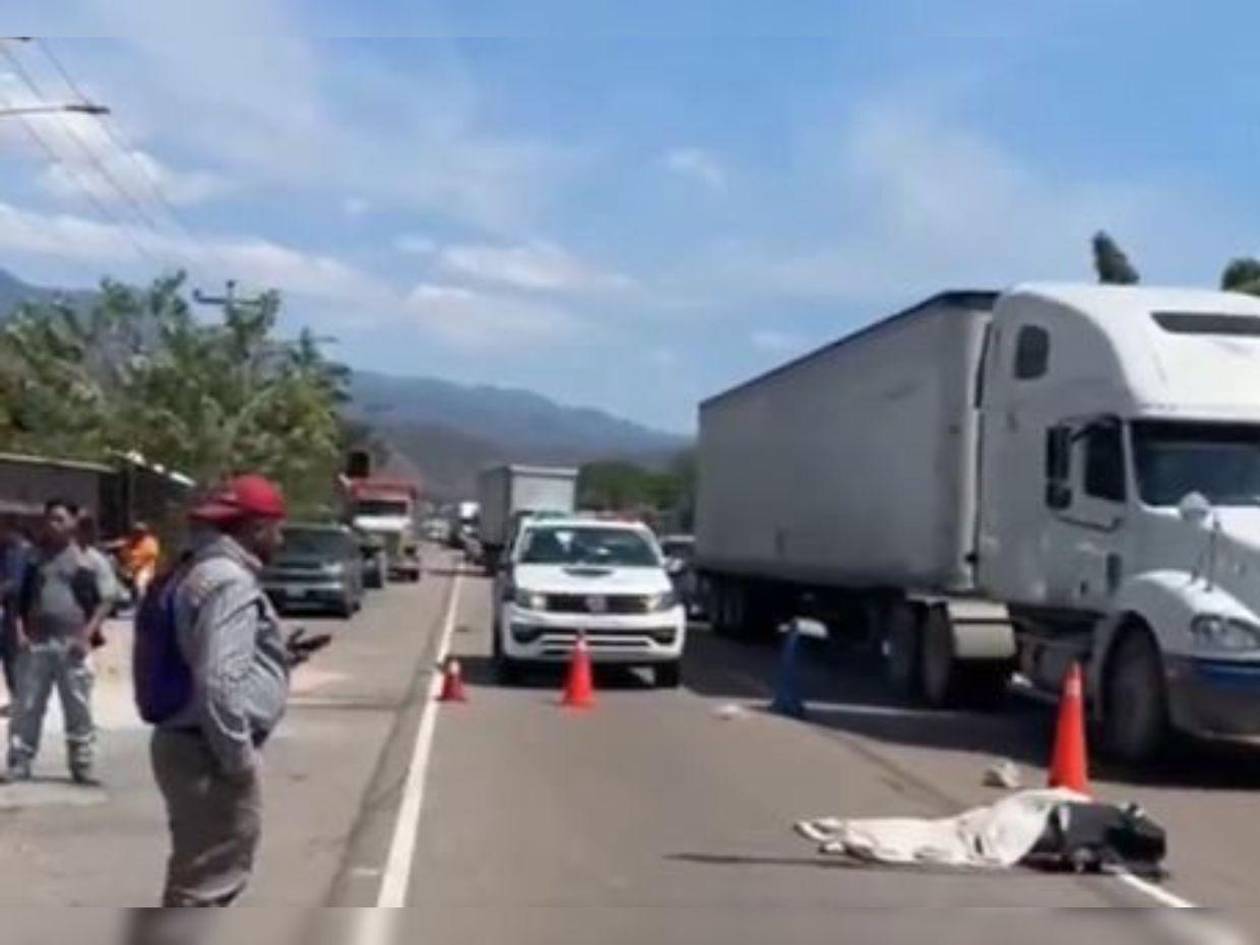 Joven muere arrollado cuando estaba cruzando la calle en la Villa de San Antonio