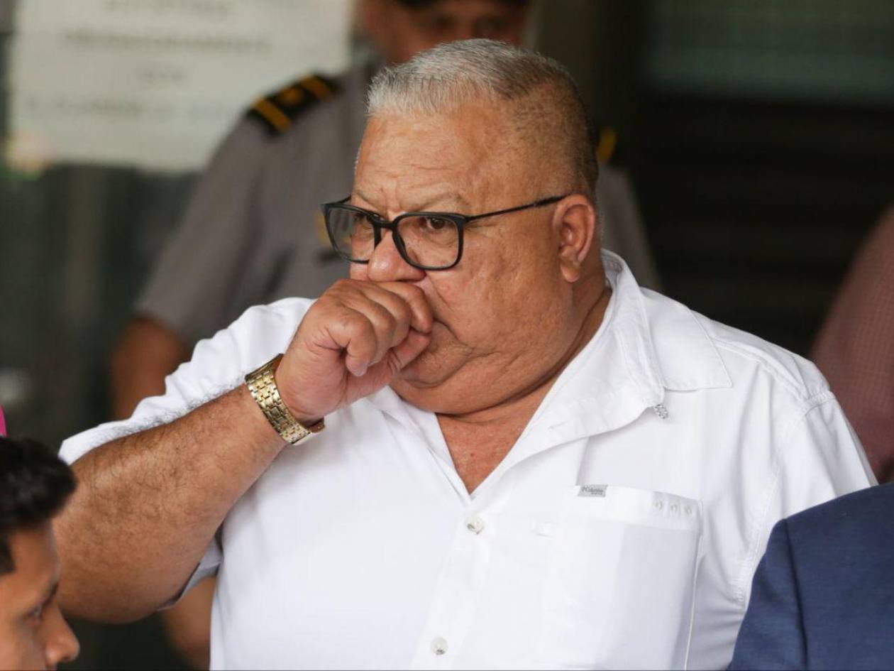 Transportista Jorge Lanza llega al MP por el caso de las maletas electorales