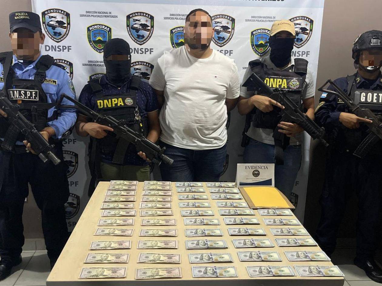 Capturan a hombre en posesión de 15 mil dólares; no justificó su procedencia