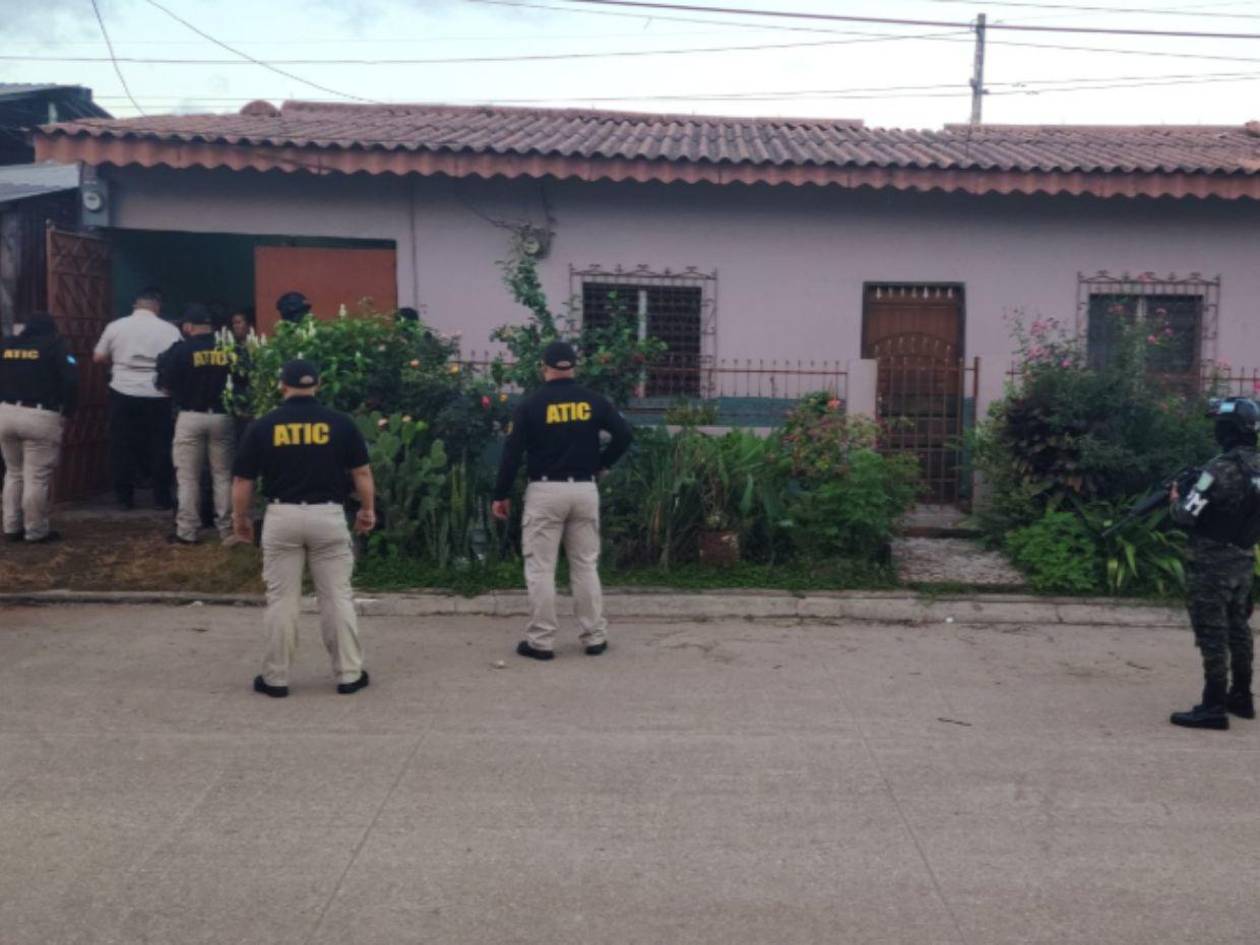 Ejecutan allanamientos contra red que utilizaba billeteras electrónicas para extorsionar