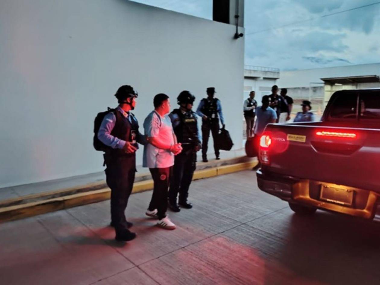 Alias Lovo, hondureño acusado de asesinato, es extraditado desde España hacia Honduras