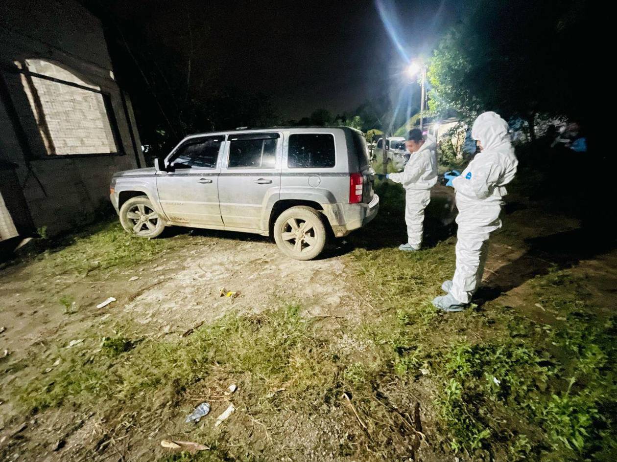 Hallan vehículo vinculado a la masacre en la Rivera Hernández de San Pedro Sula