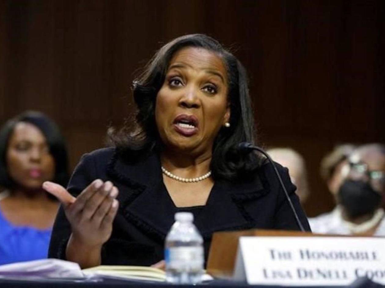 Donald Trump pide renuncia de Lisa Cook