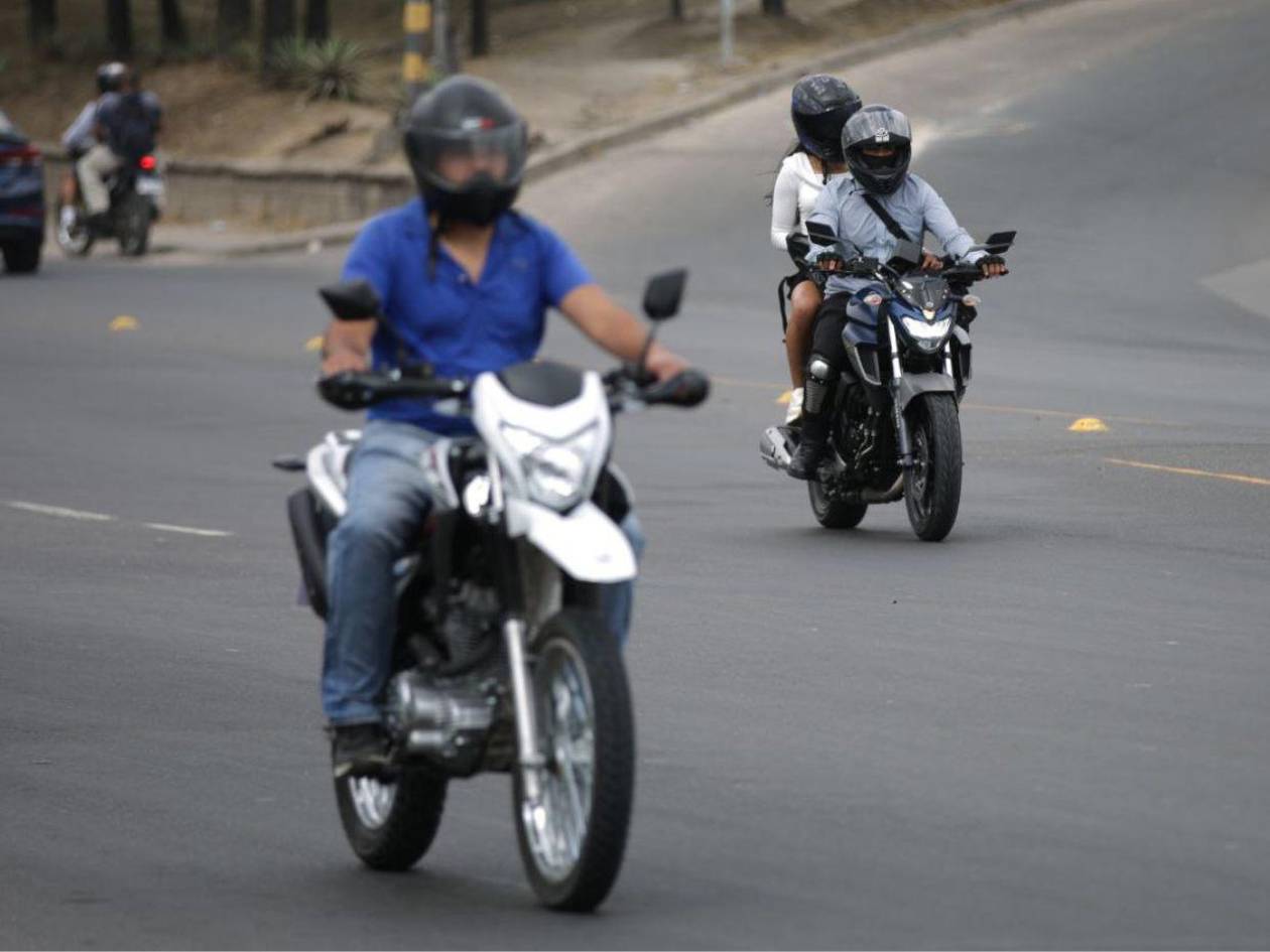 Iniciativa busca implementar seguro obligatorio contra accidentes para motociclistas