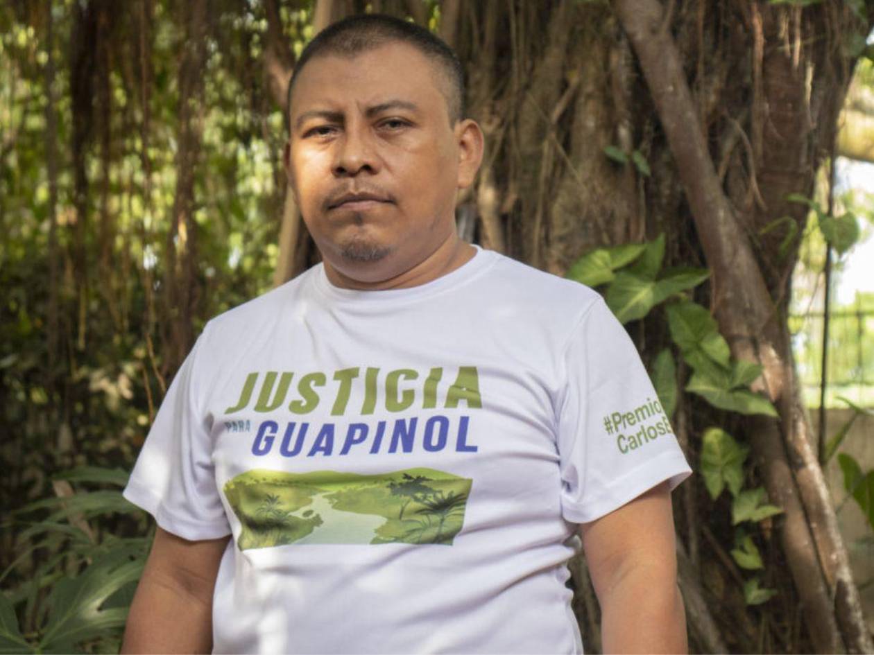 Trasladan celular vinculado al crimen contra Juan López para ser analizado por el FBI