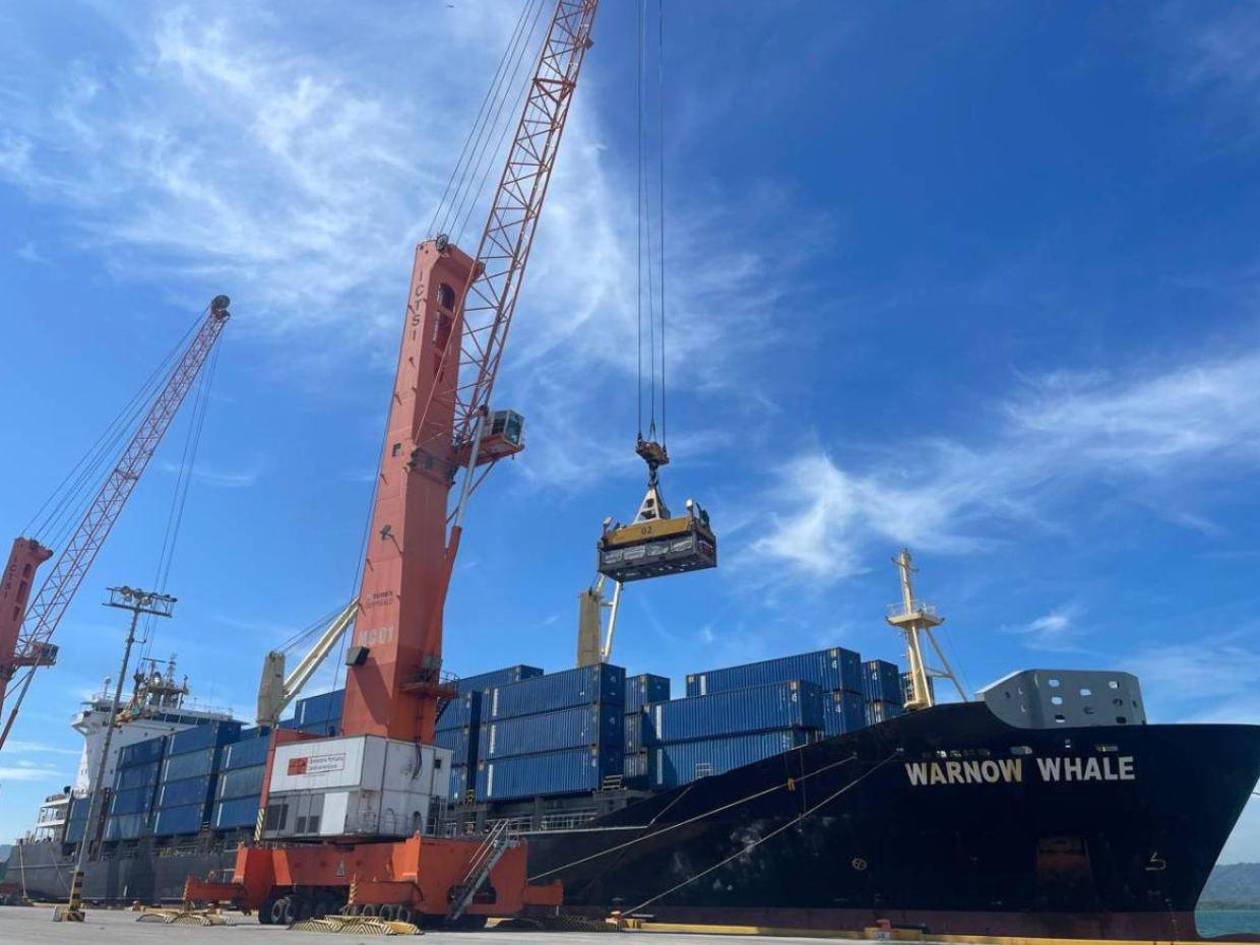 Déficit comercial de Honduras cae 19,5% en tres meses por alza en exportaciones de café