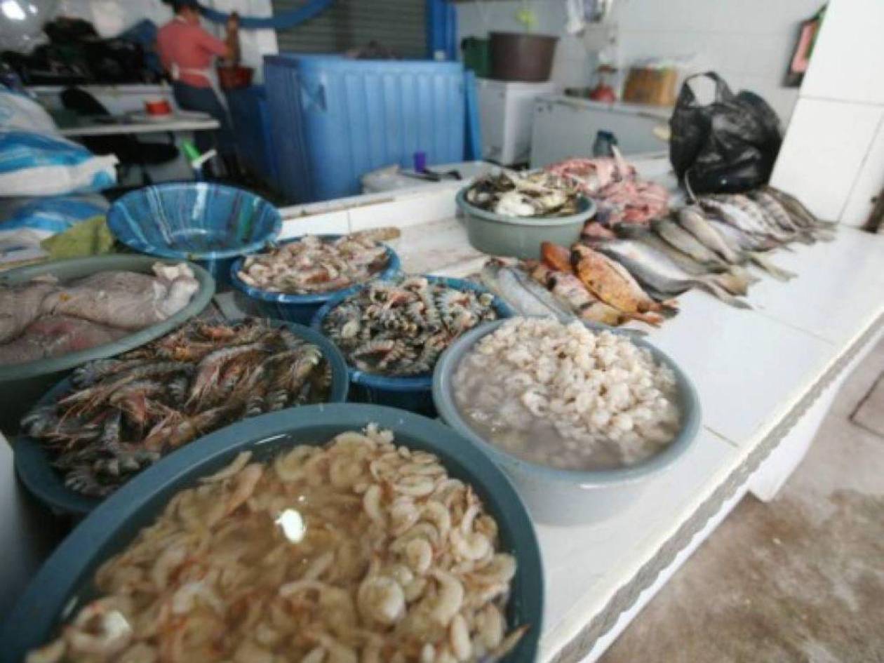 Pescado y camarón suben de precio en Tegucigalpa antes de Semana Santa