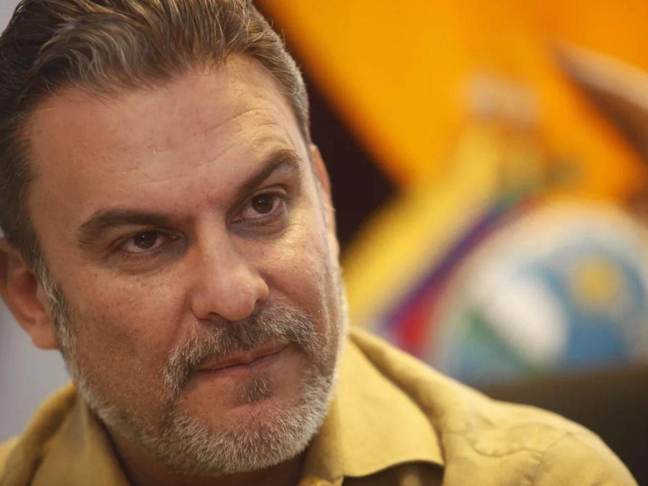 Hija de exministro de José Serrano señala a Noboa por su arresto en EE UU