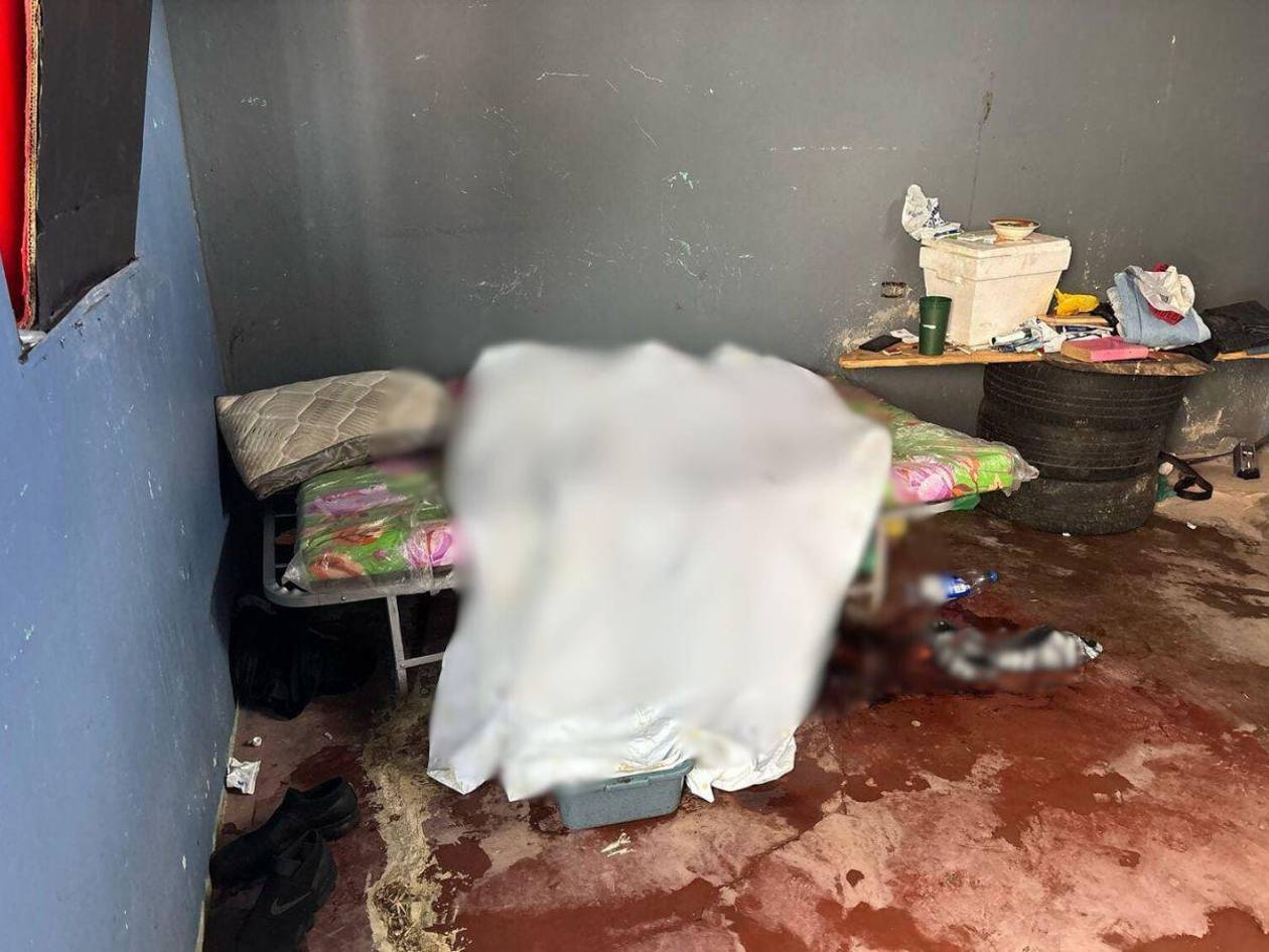 Encuentran a un hombre muerto en su propia casa; se presume que trabajaba en un medio de comunicación