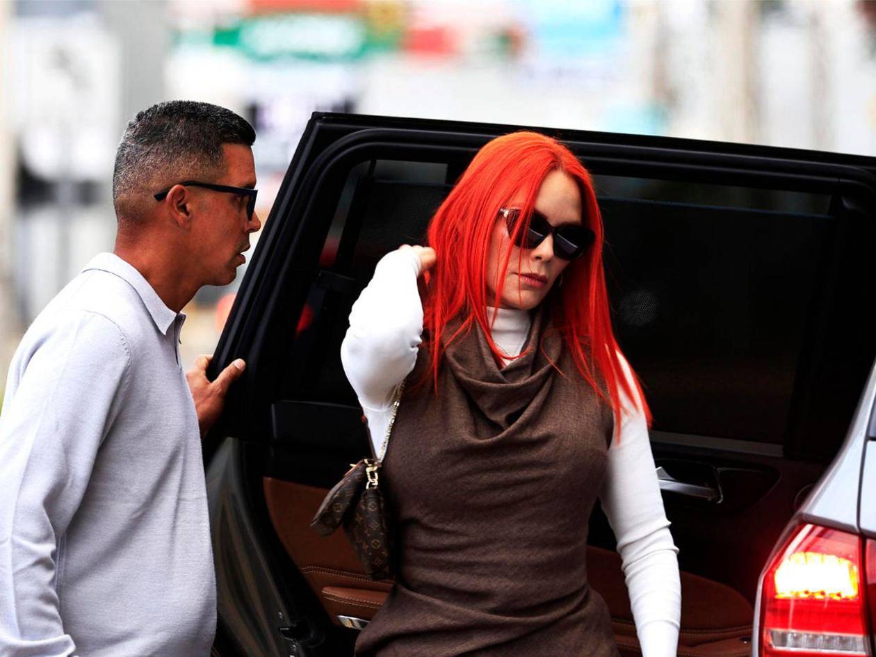 La esposa de Daddy Yankee podría ir a la cárcel por desacato