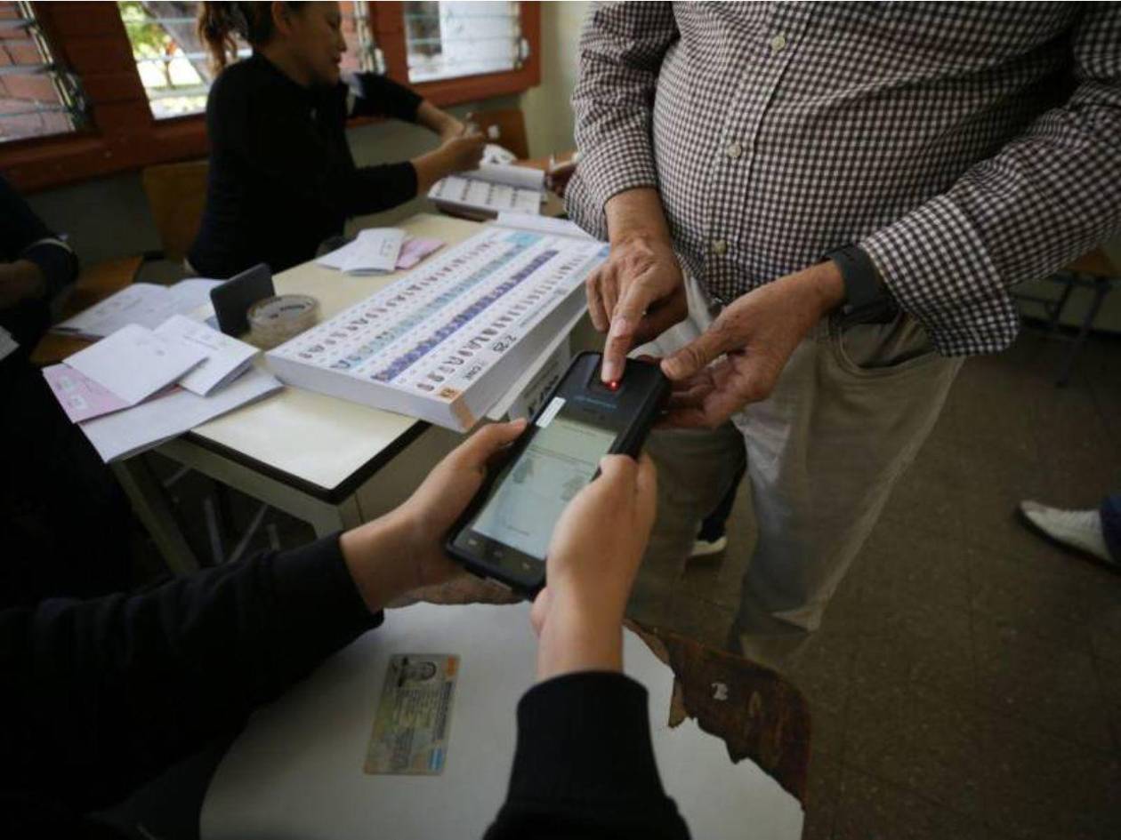 Aflora manoseo de actas electorales en los tres partidos políticos