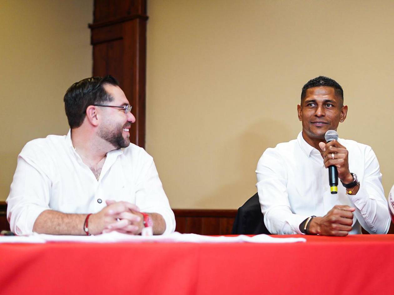 Carlo Costly explica por qué se unió a la política con Jorge Cálix