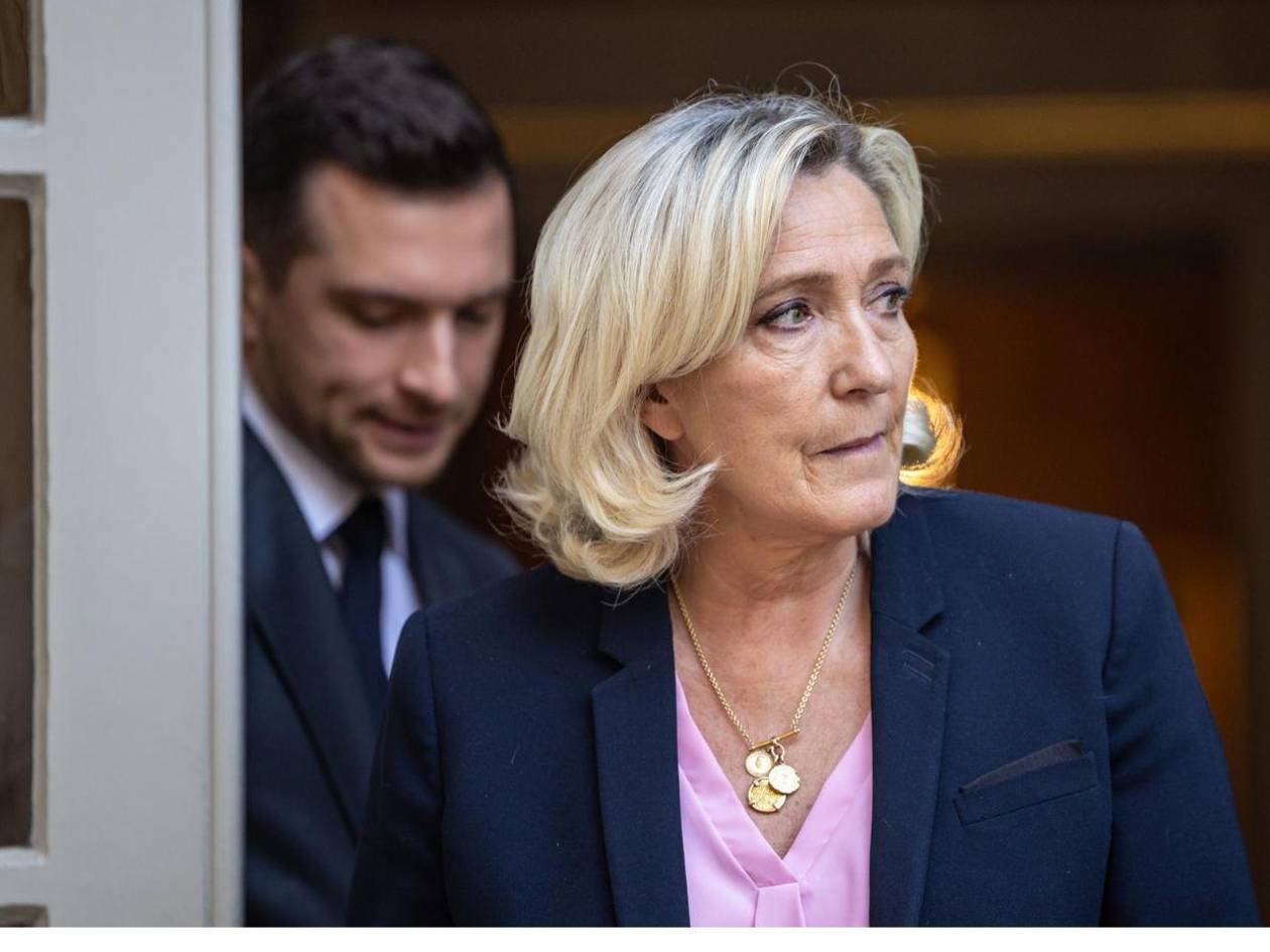Policía registra sede del partido de Le Pen por financiamiento ilegal