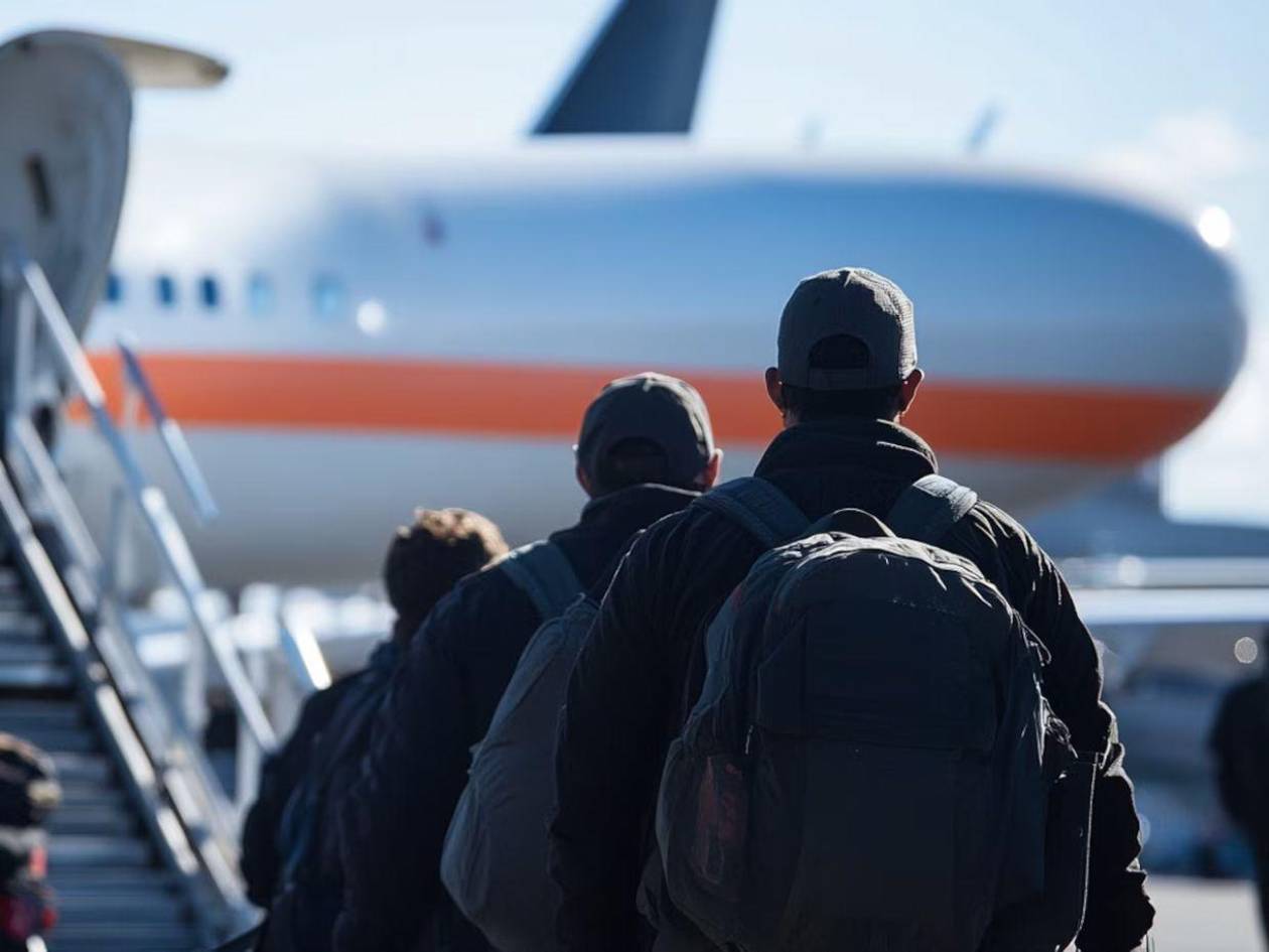 EE UU asegura, sin pruebas, que 1.6 millones de personas se han autodeportado