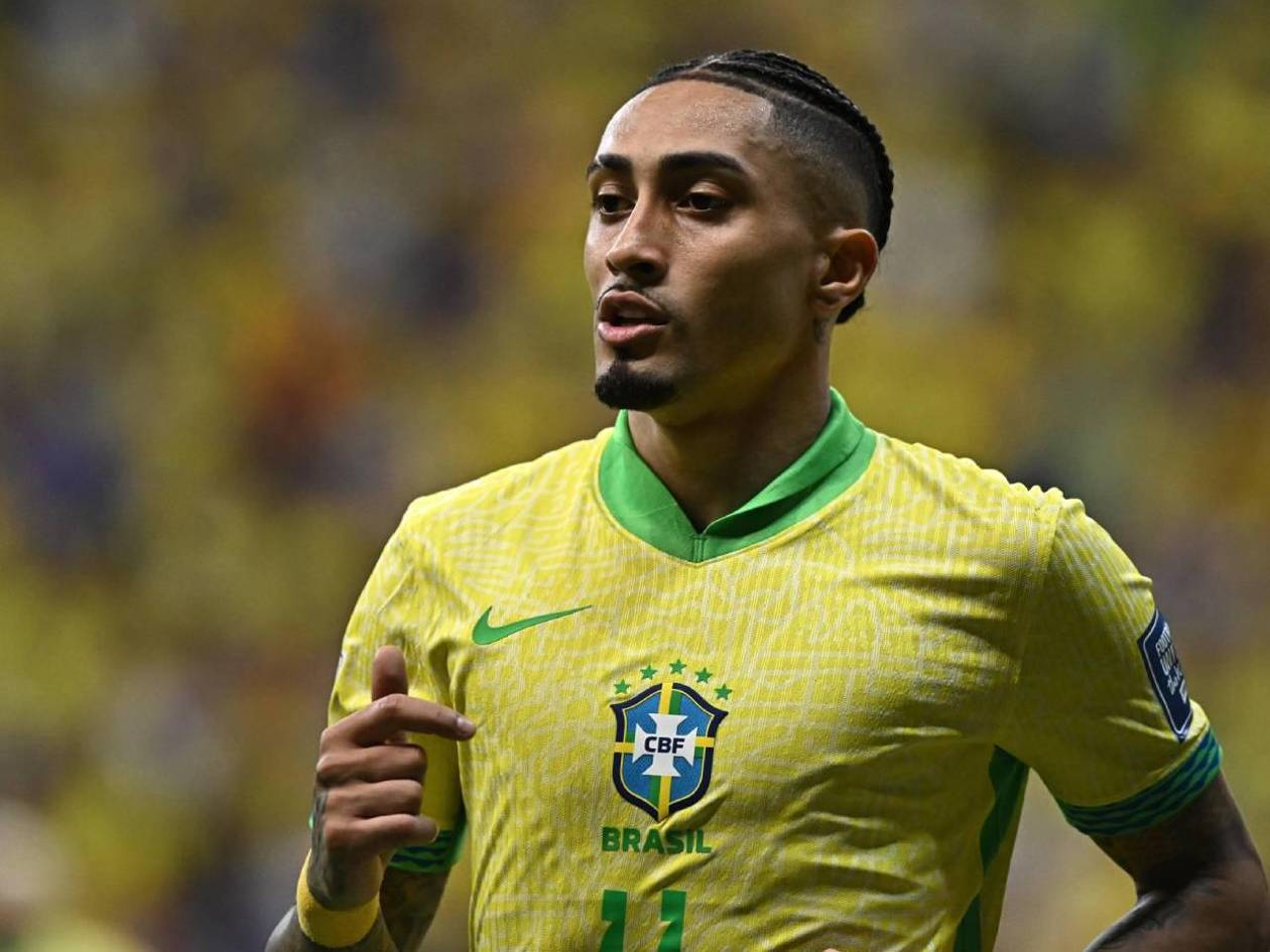 El brasileño Raphinha revela que quiso irse del Barcelona
