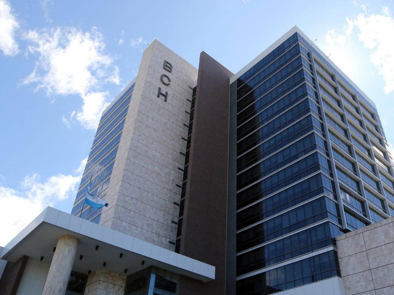 Vacantes de cargos de director del BCH serán nombrados