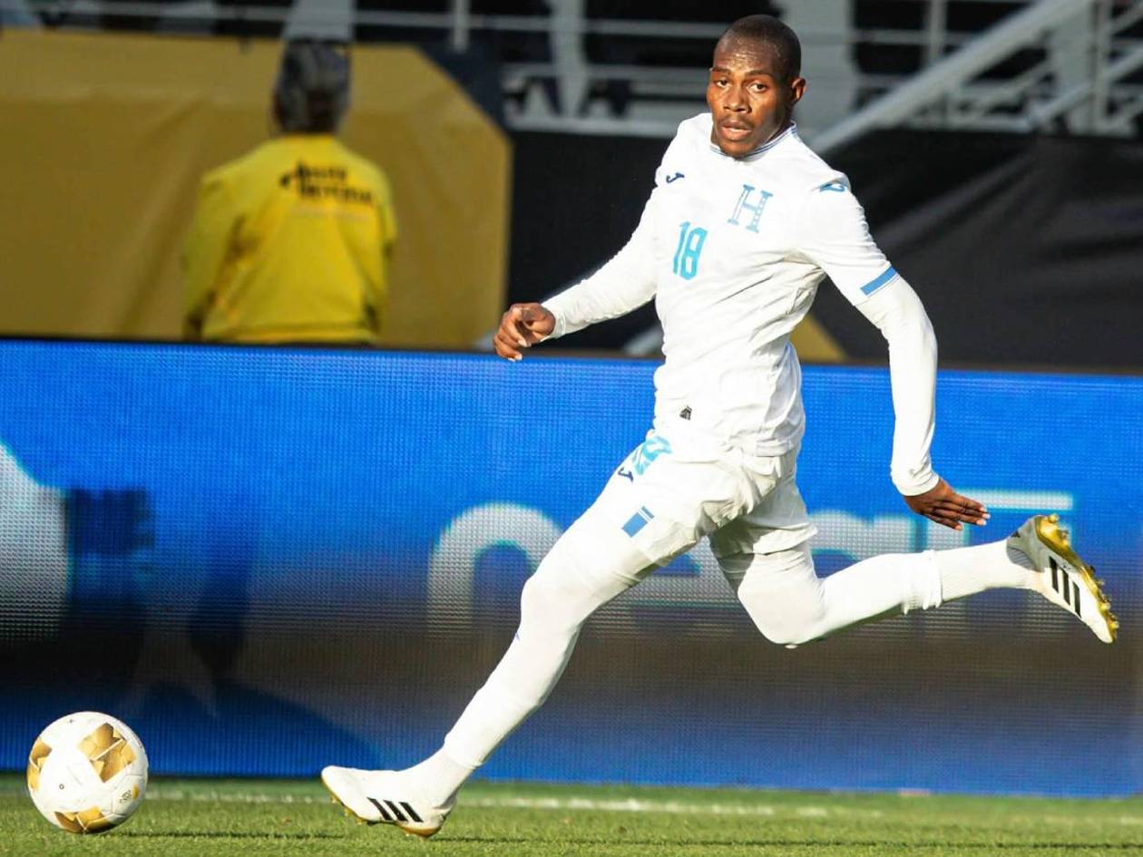 Dixon Ramírez recibe ofertas de Europa tras buen trabajo en Copa Oro con Honduras
