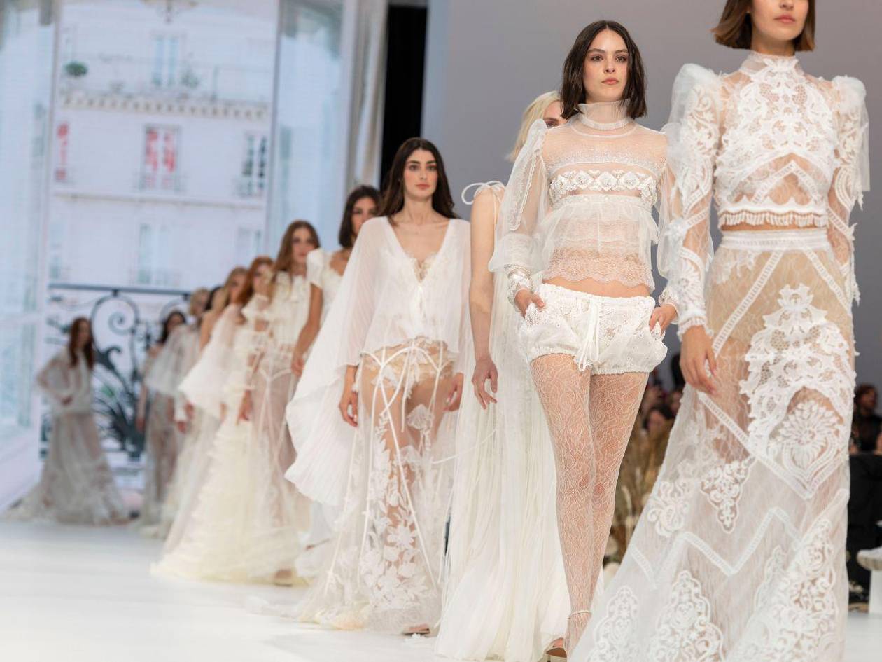 ¿Clásico o lencero? Taylor Swift y Georgina Rodríguez frente a sus elecciones nupciales