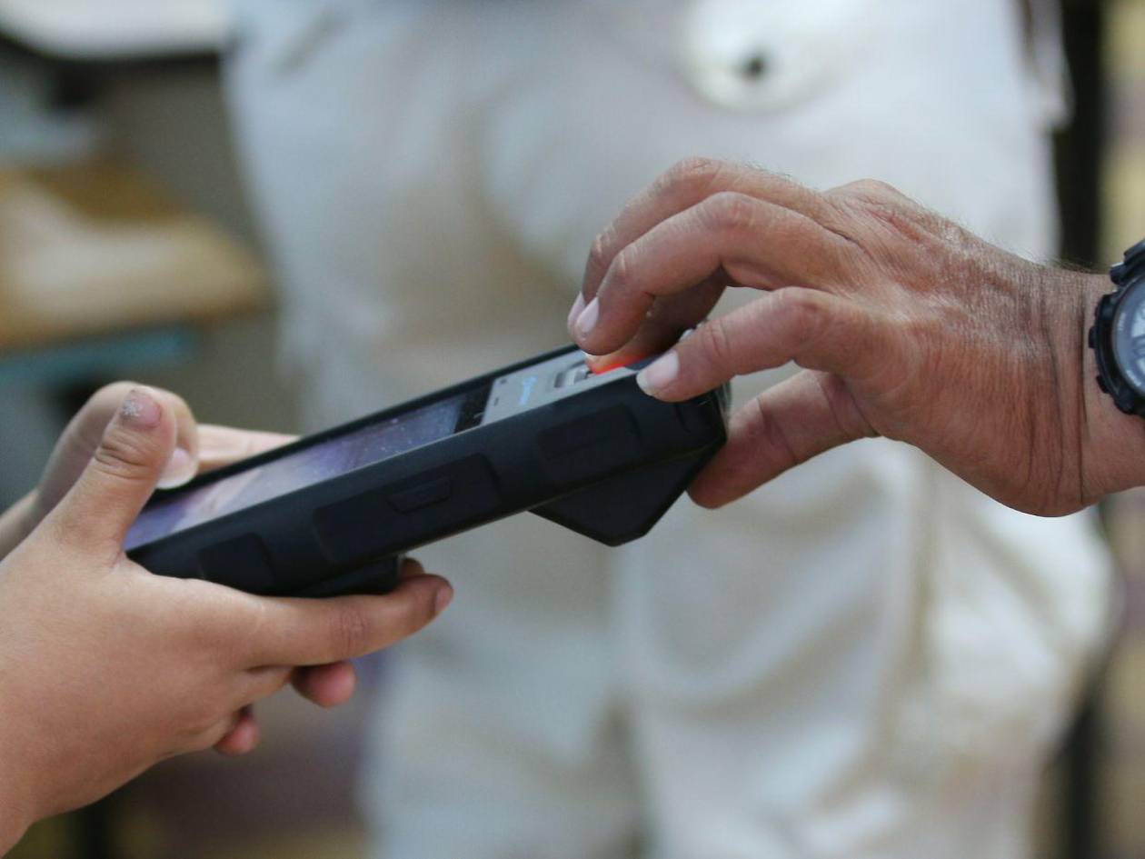 Sistema biométrico para compra de chips genera preocupación en año electoral