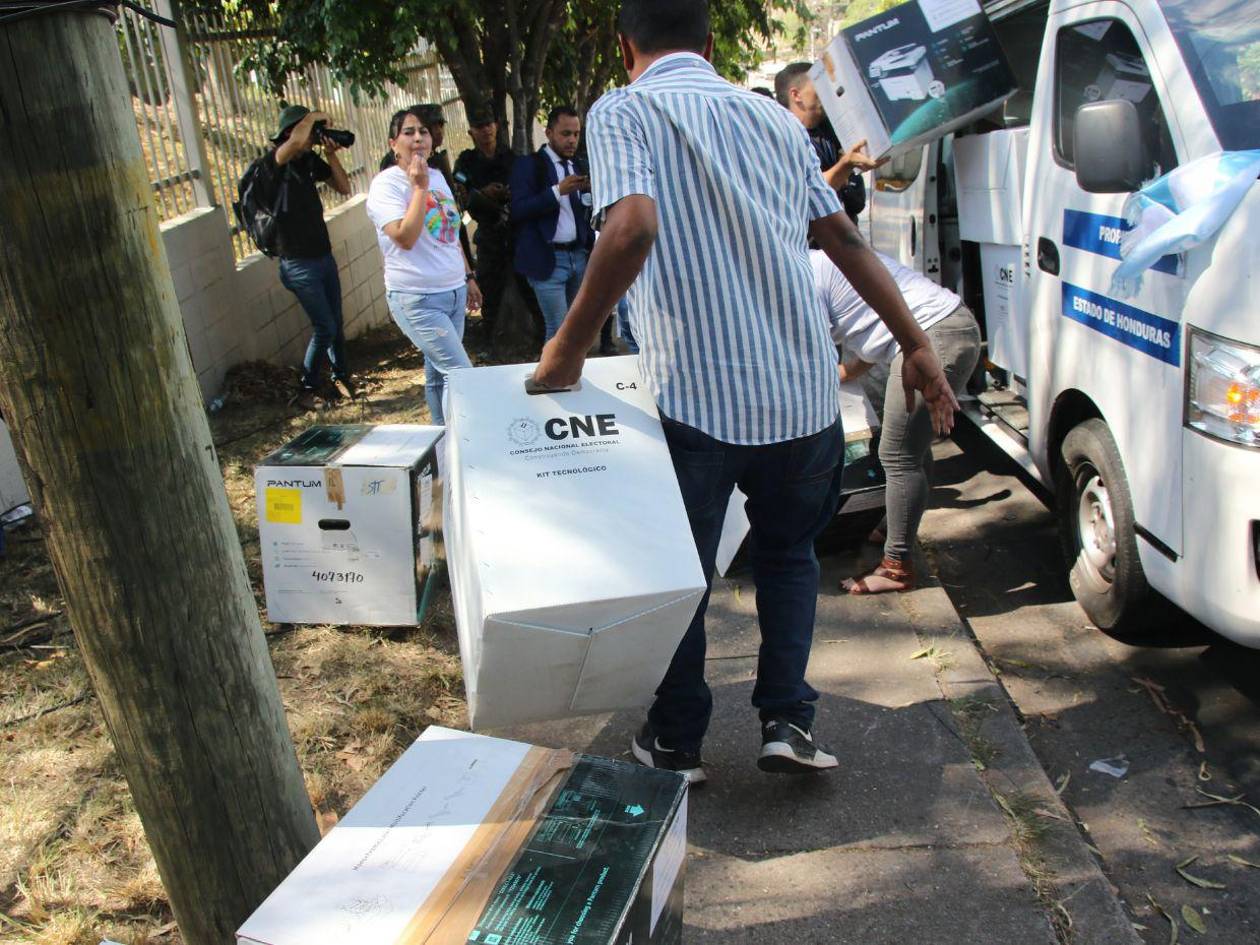 Marlon Lara: Estamos solicitando a las FF AA que vayan al Congreso a dar una explicación