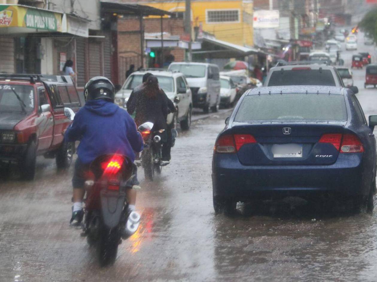 Lluvias con actividad eléctrica afectarán al sur y occidente de Honduras este jueves 2 de octubre