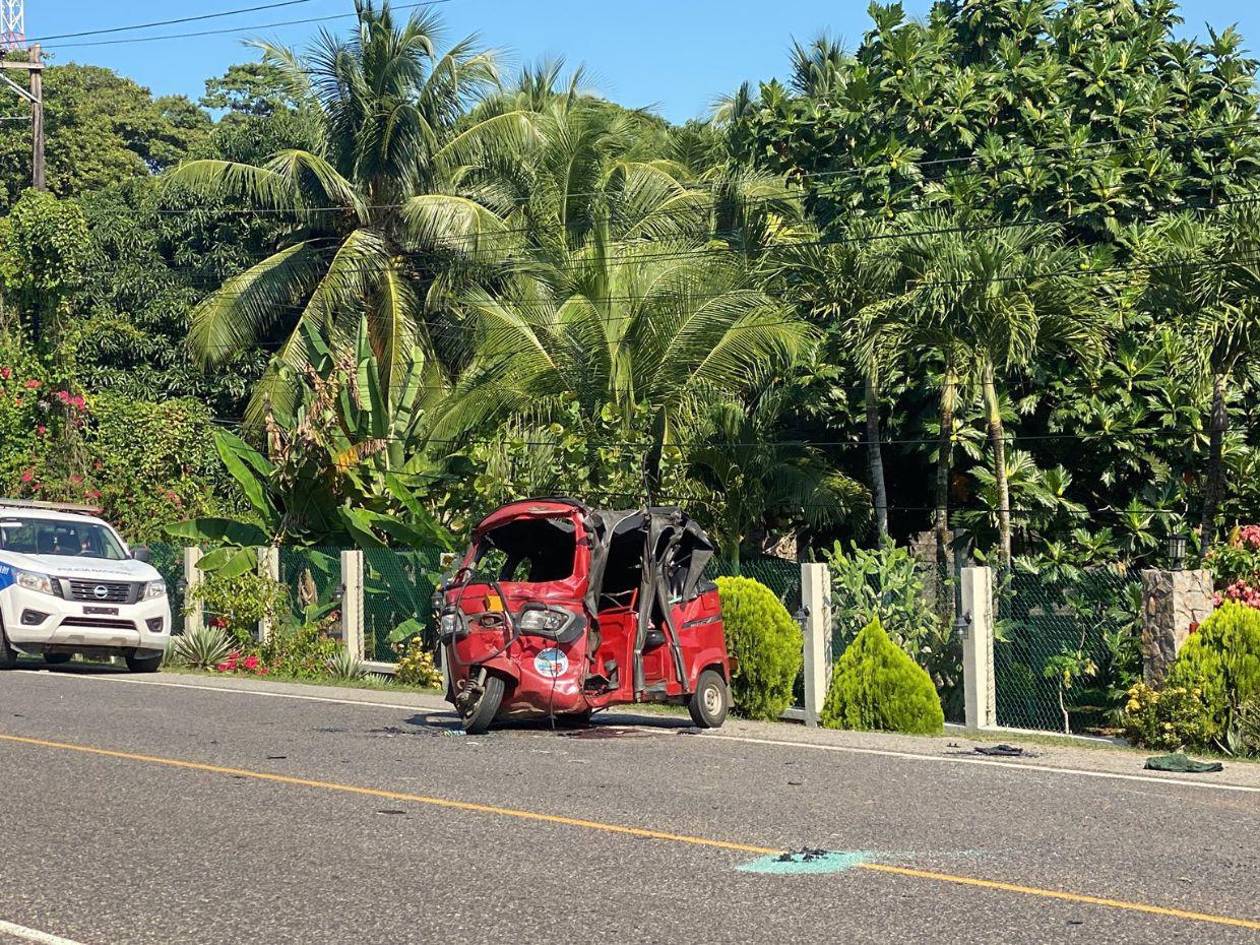 Abuelo de niños que murieron en accidente defiende a conductor de mototaxi: no debe nada