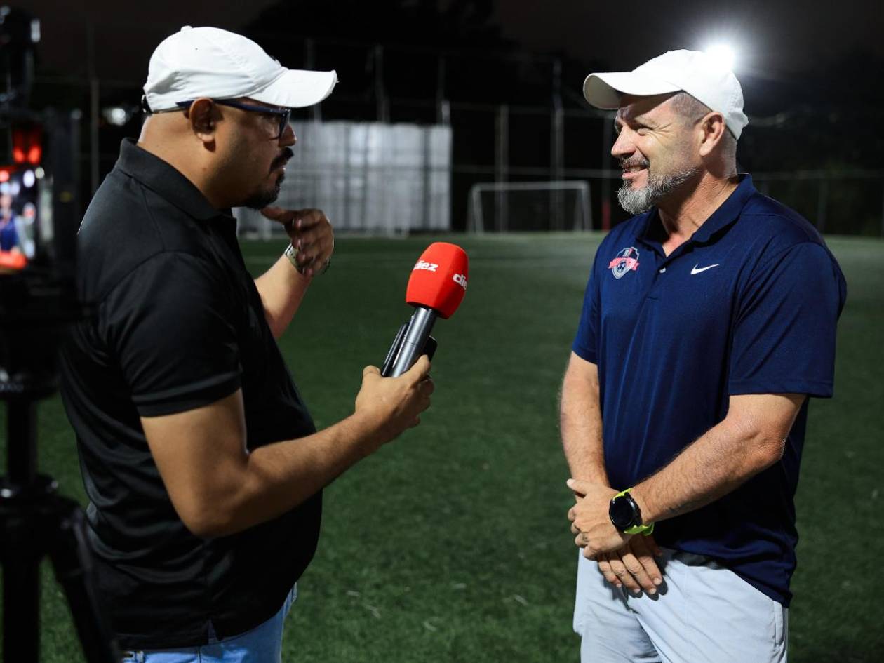 Rolando Fonseca: Si Costa Rica clasifica, deberían llevar al Fantasma al Mundial